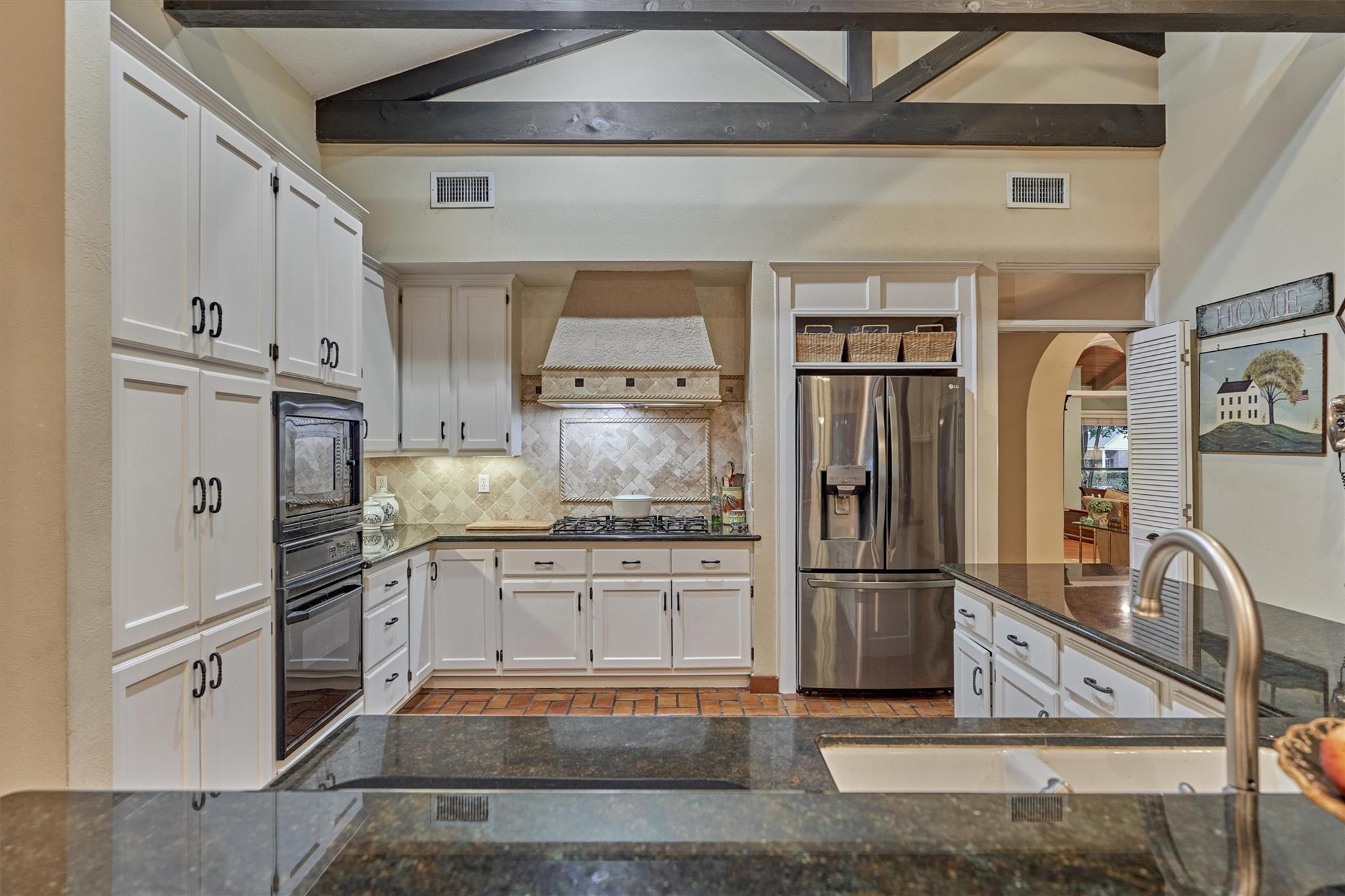 1113 River Road