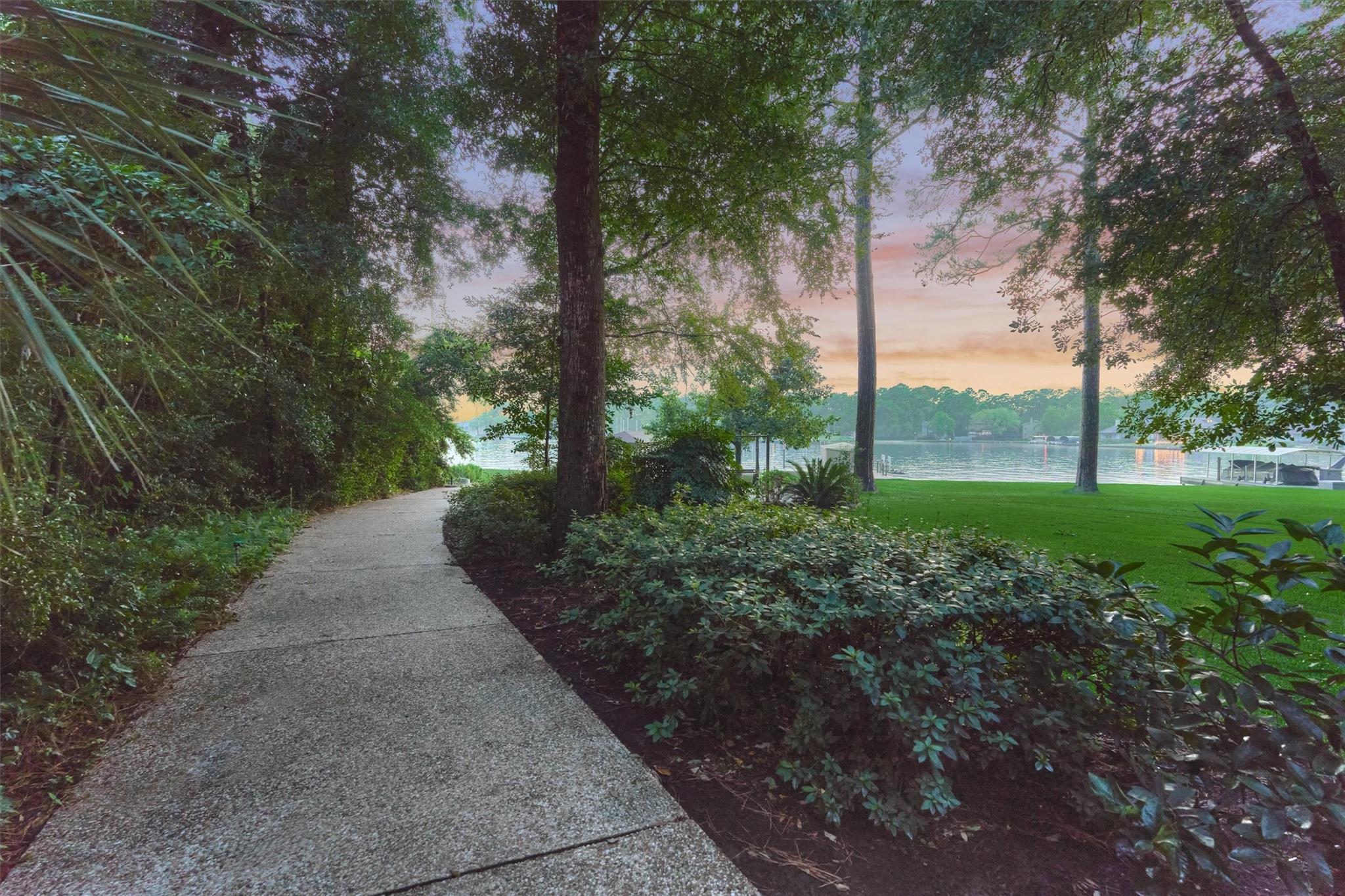 1113 River Road