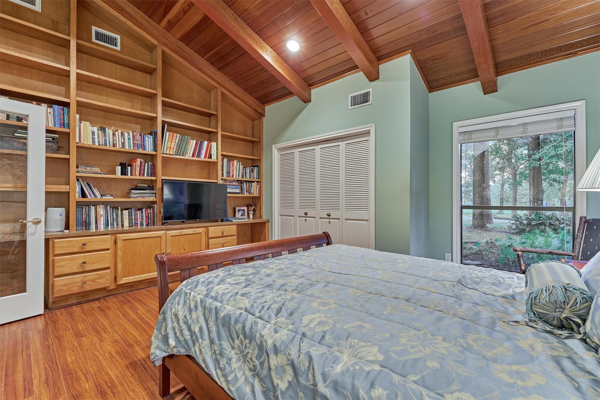 1113 River Road