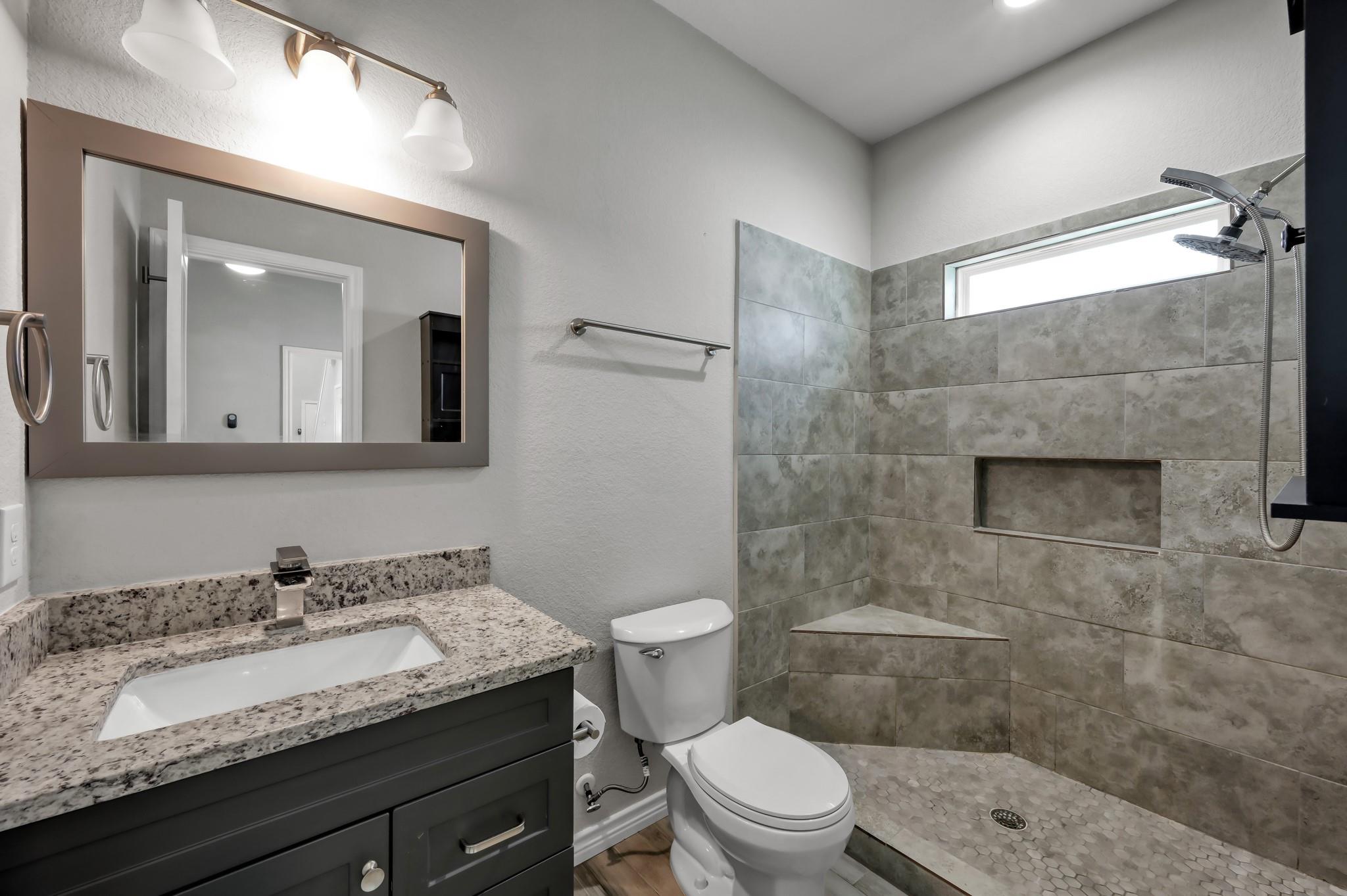 16684 E Ivanhoe