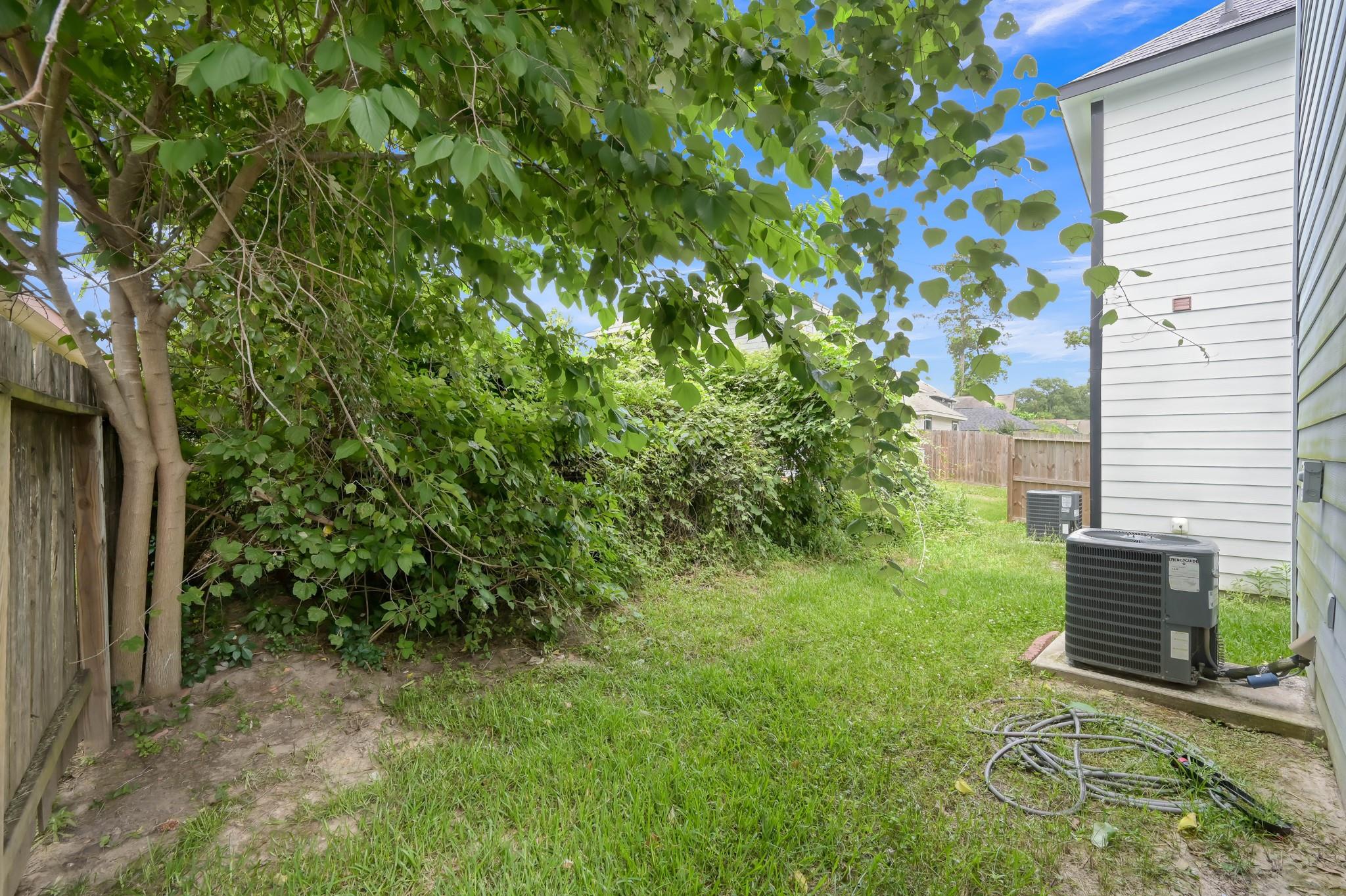 16684 E Ivanhoe