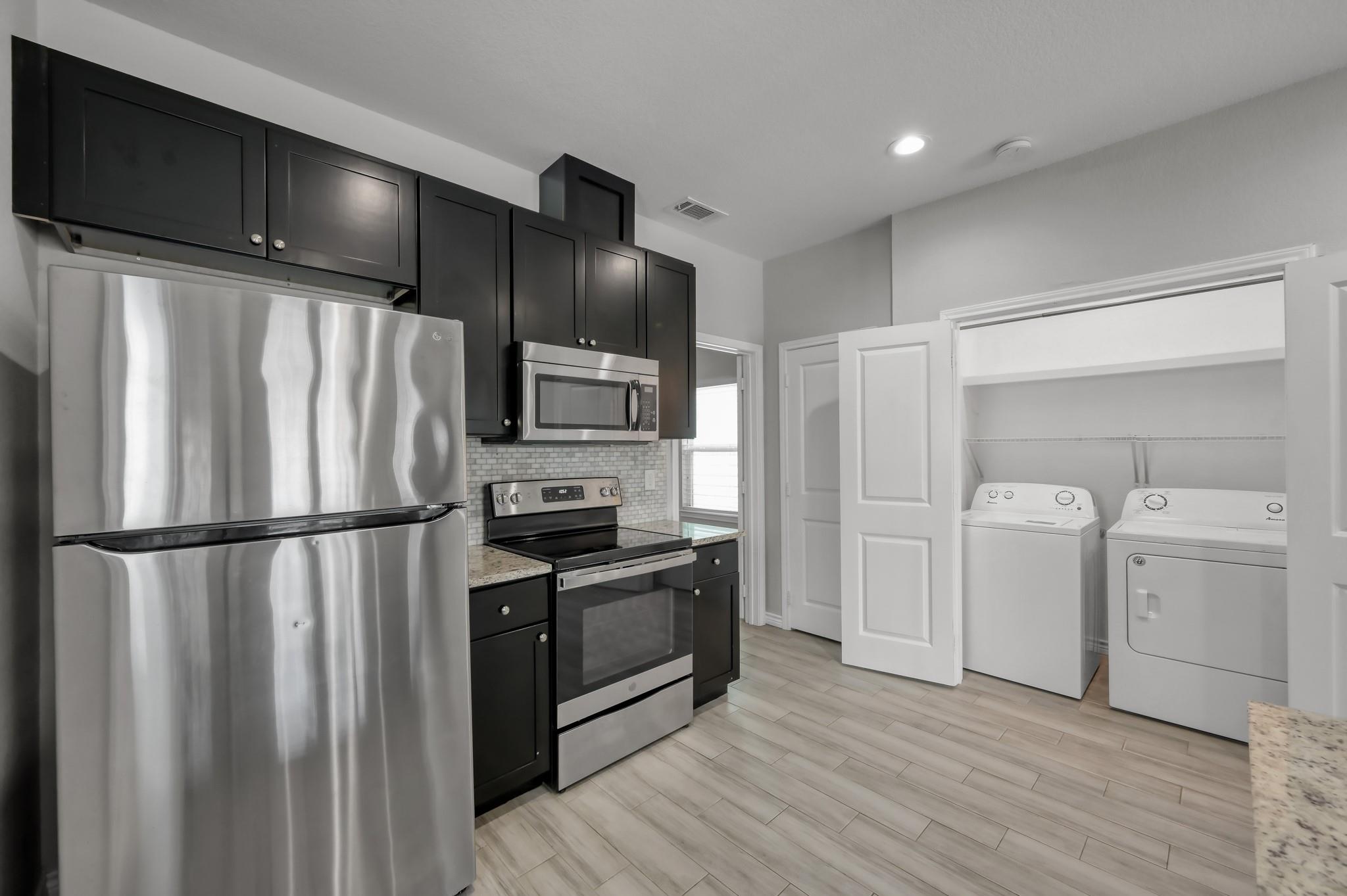 16684 E Ivanhoe