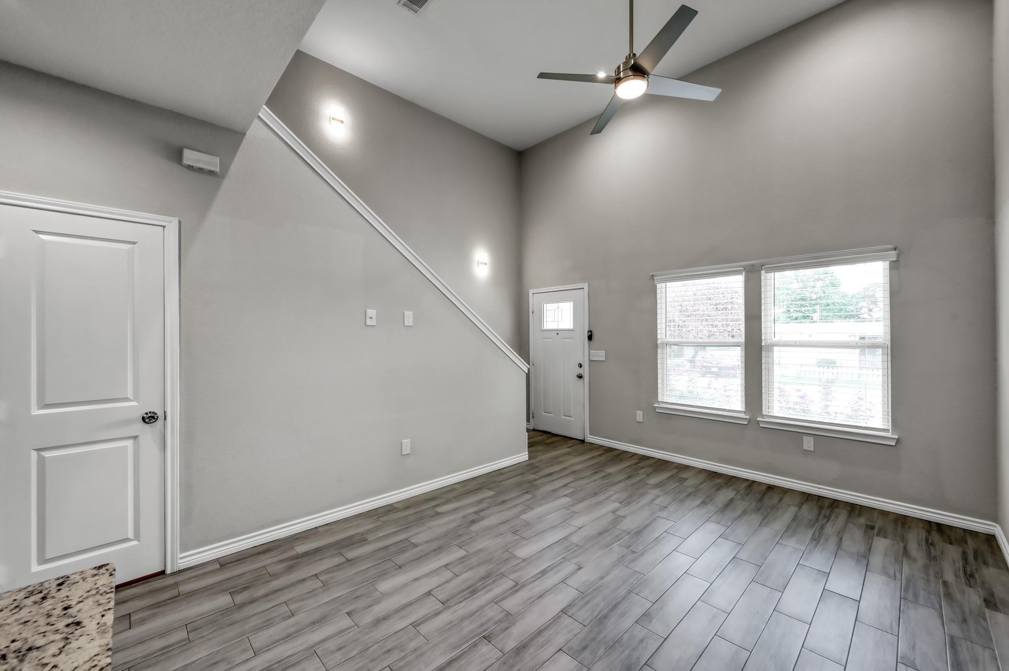 16684 E Ivanhoe