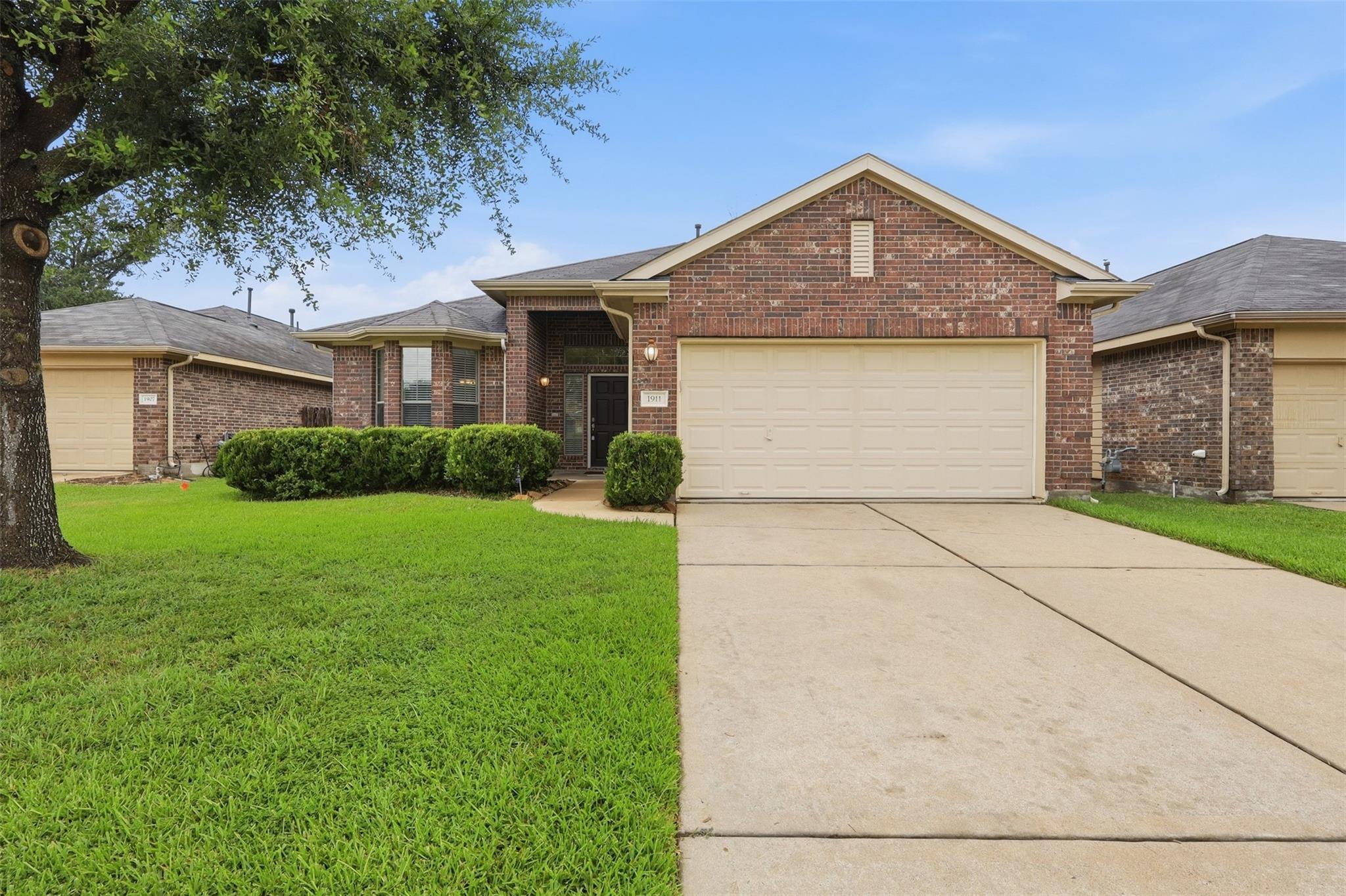 1911 Vale Brook Drive