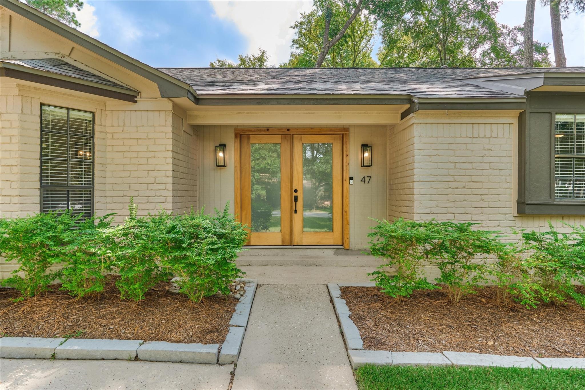 47 W Torch Pine Circle, The Woodlands