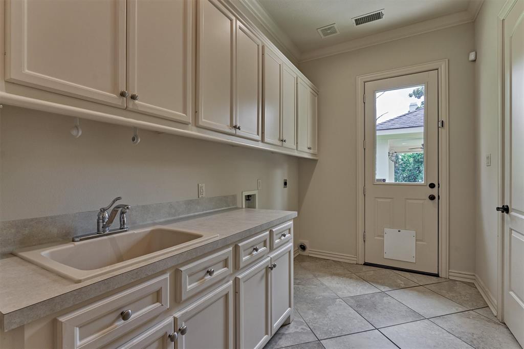 19 W Old Sterling Circle
