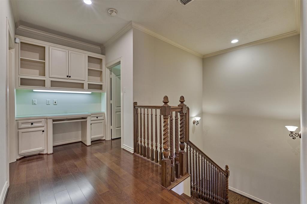 19 W Old Sterling Circle