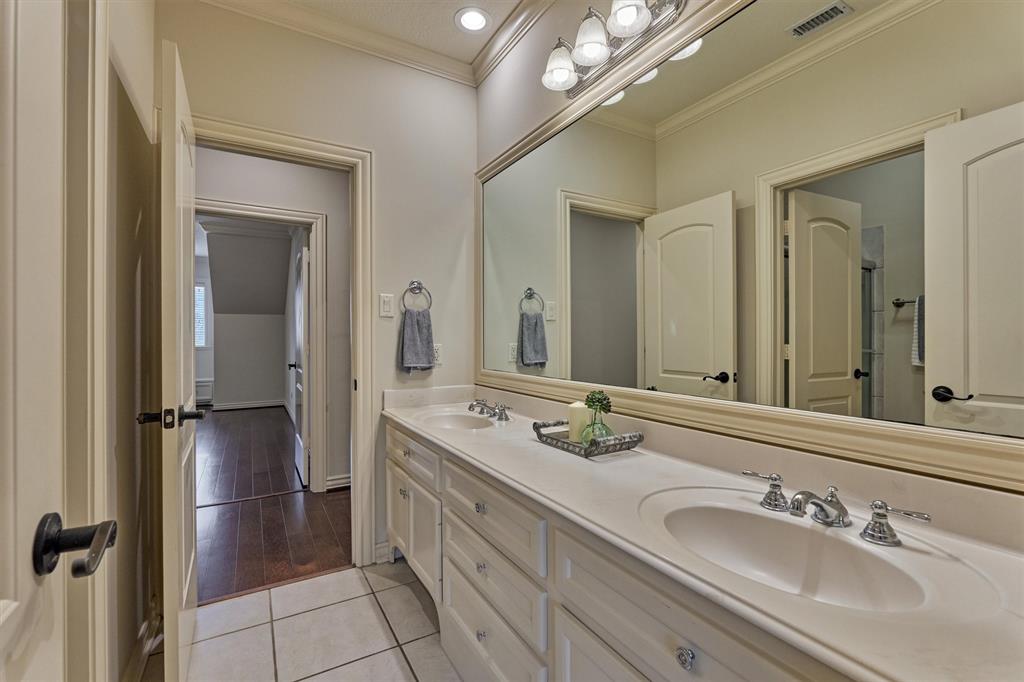 19 W Old Sterling Circle