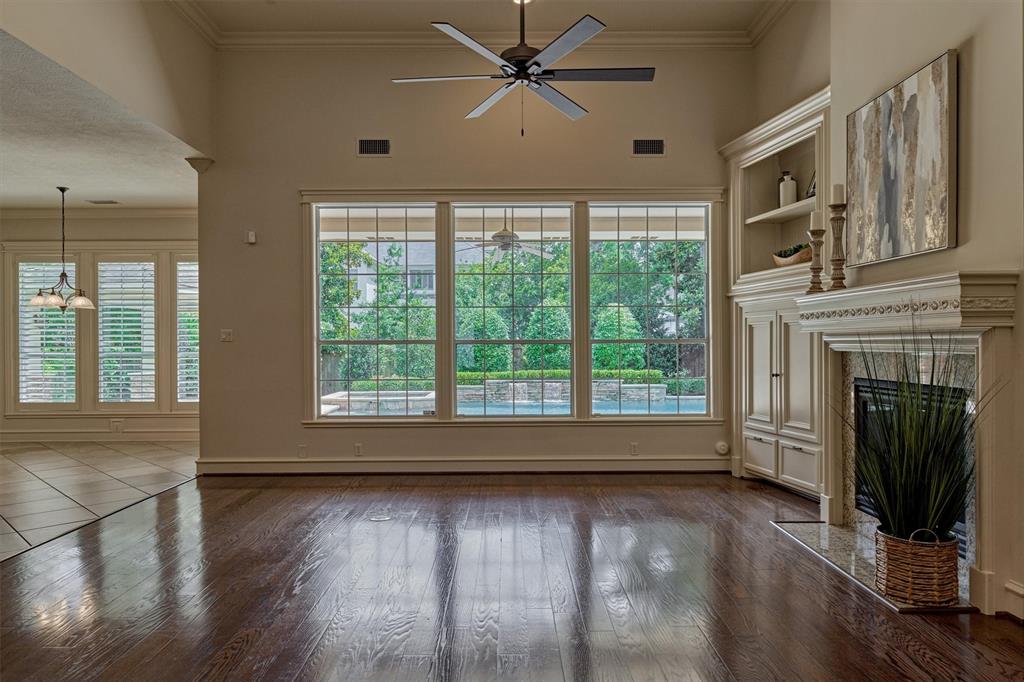 19 W Old Sterling Circle