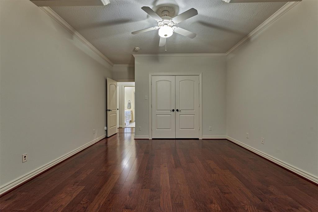 19 W Old Sterling Circle