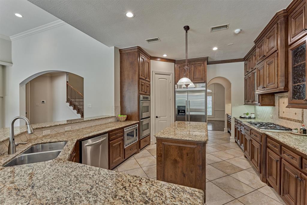 19 W Old Sterling Circle