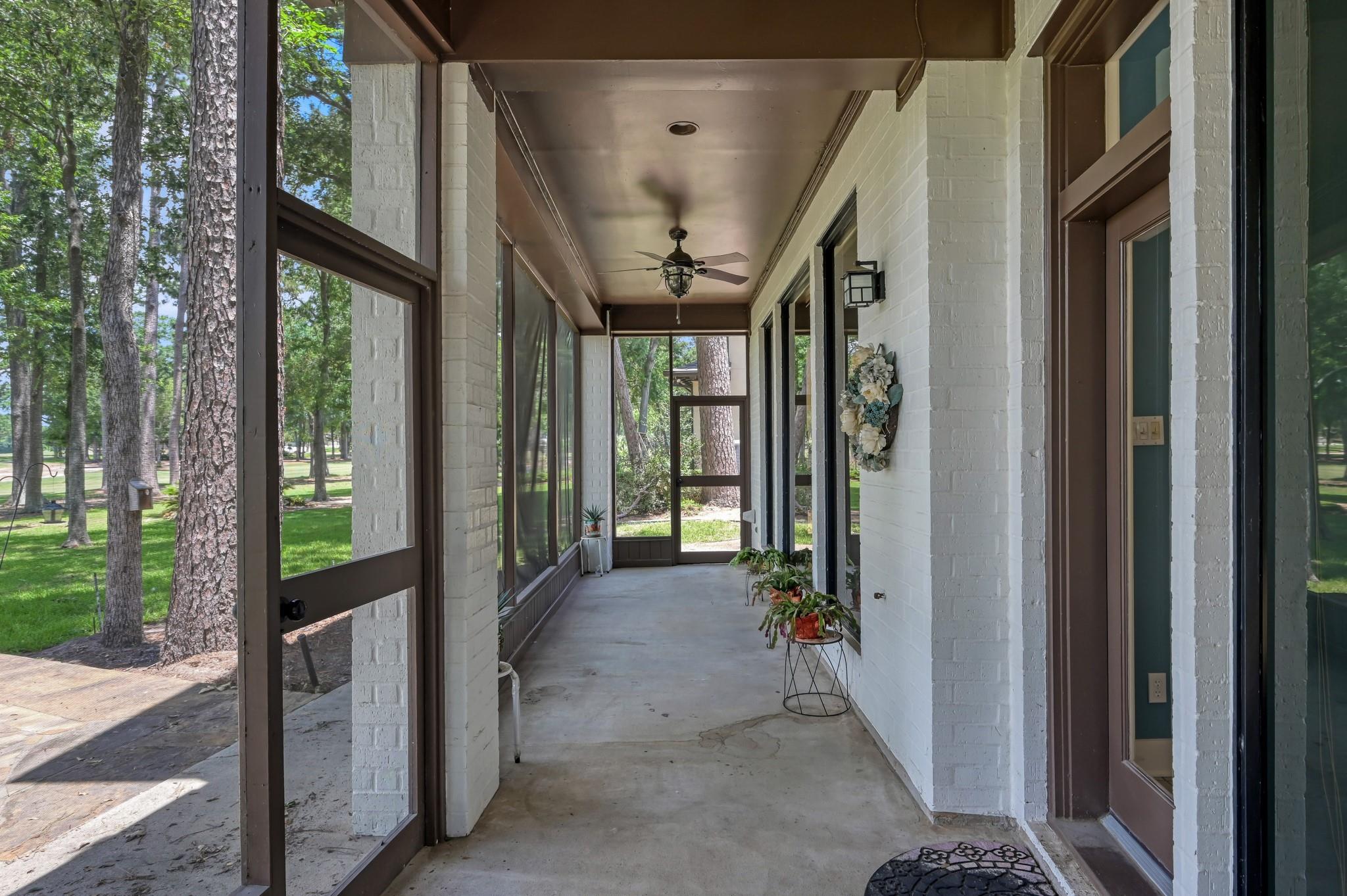 102 Wedgewood Drive W