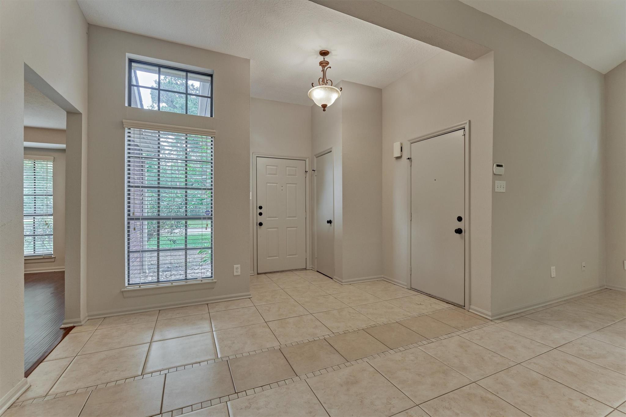 2 Village Knoll Place