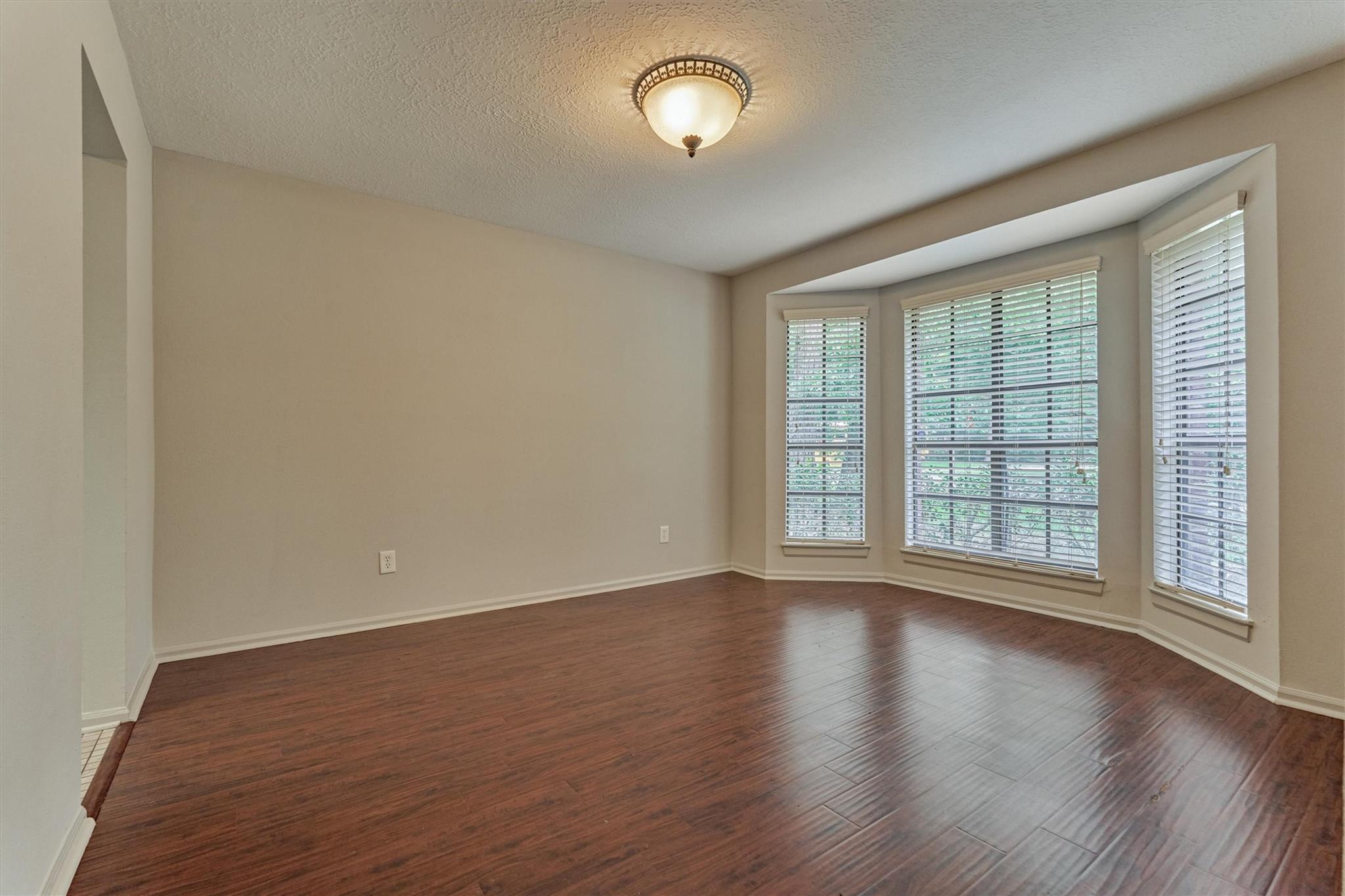 2 Village Knoll Place
