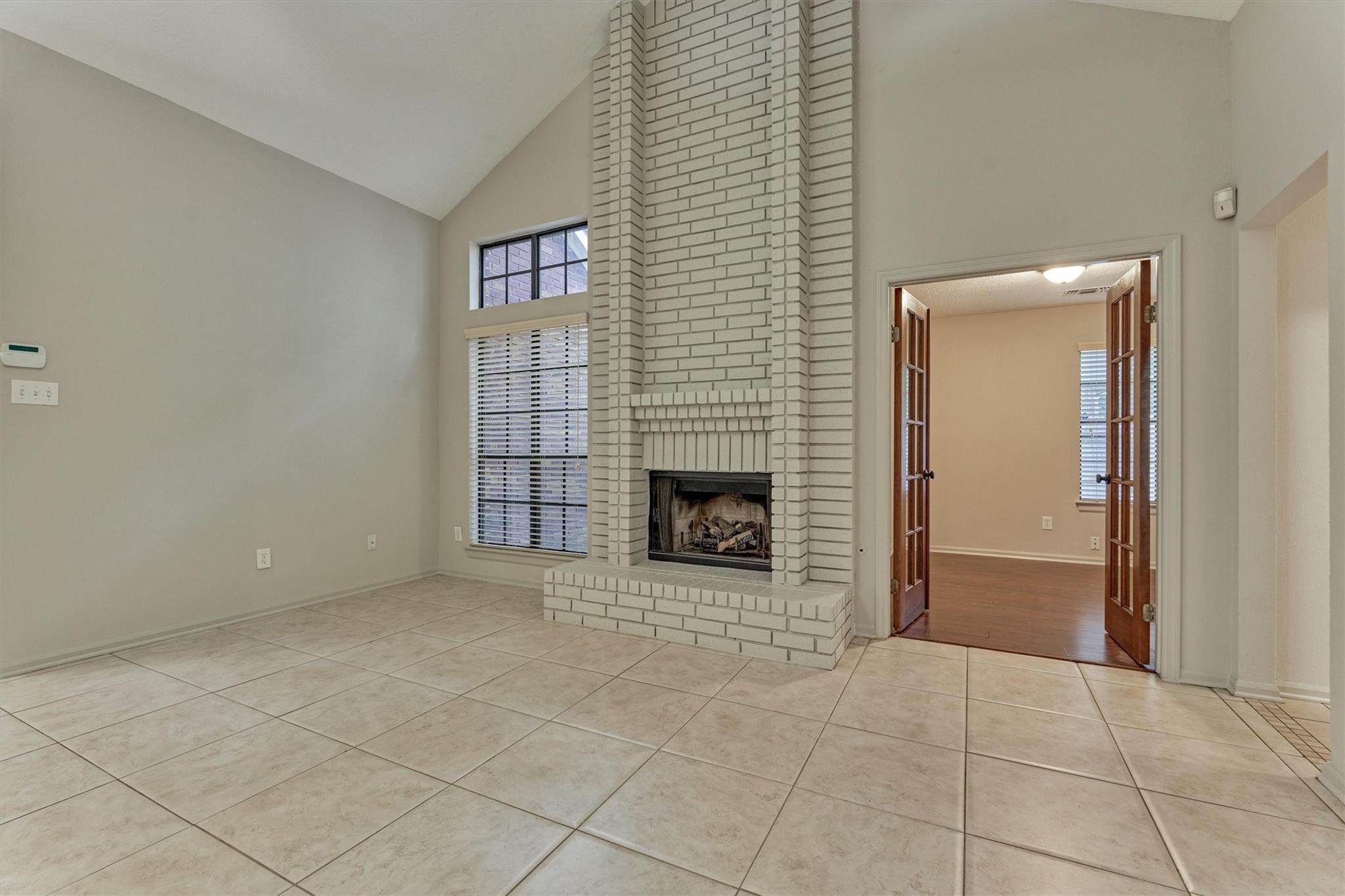 2 Village Knoll Place