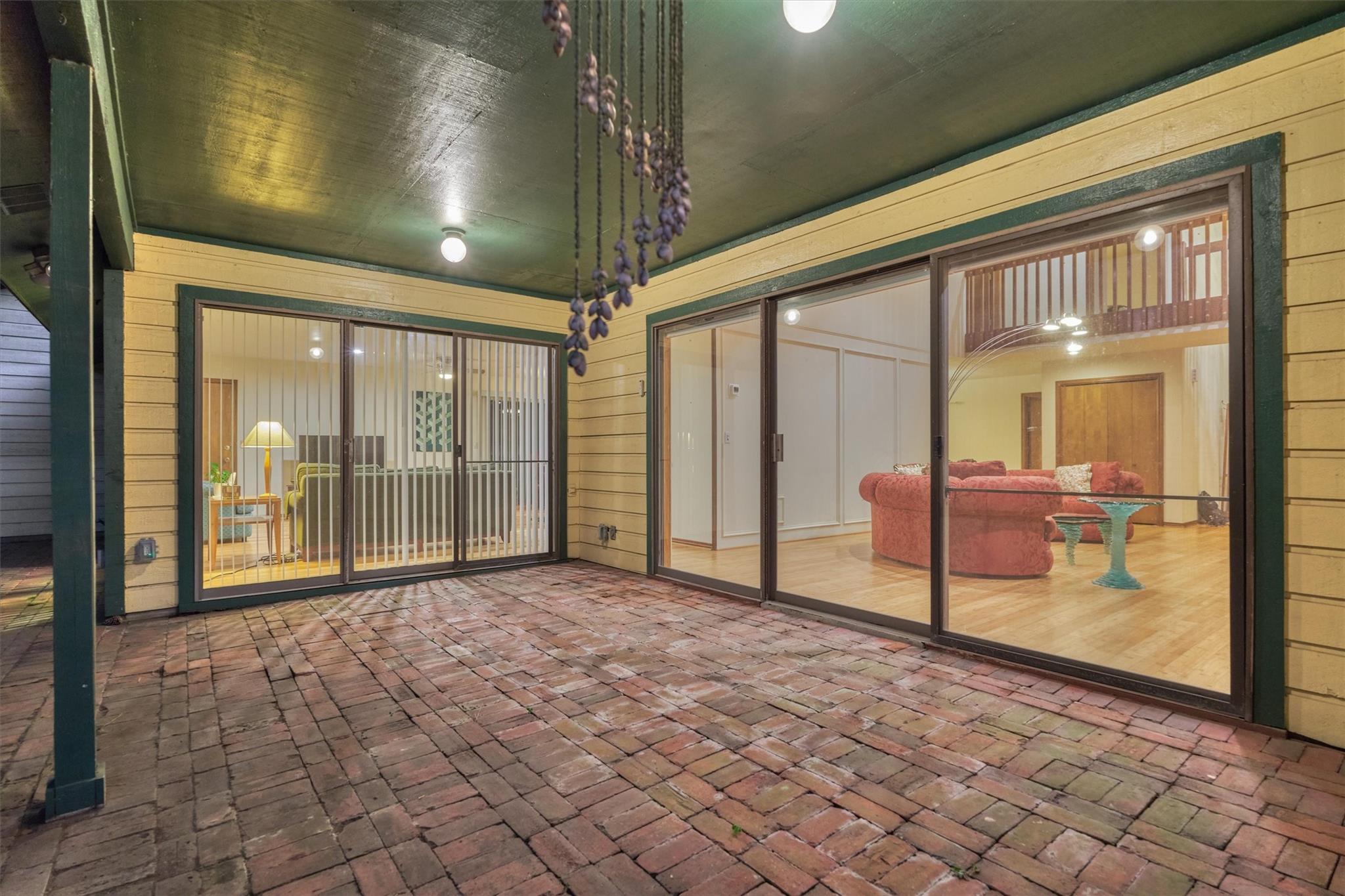 23 Indian Clover Drive