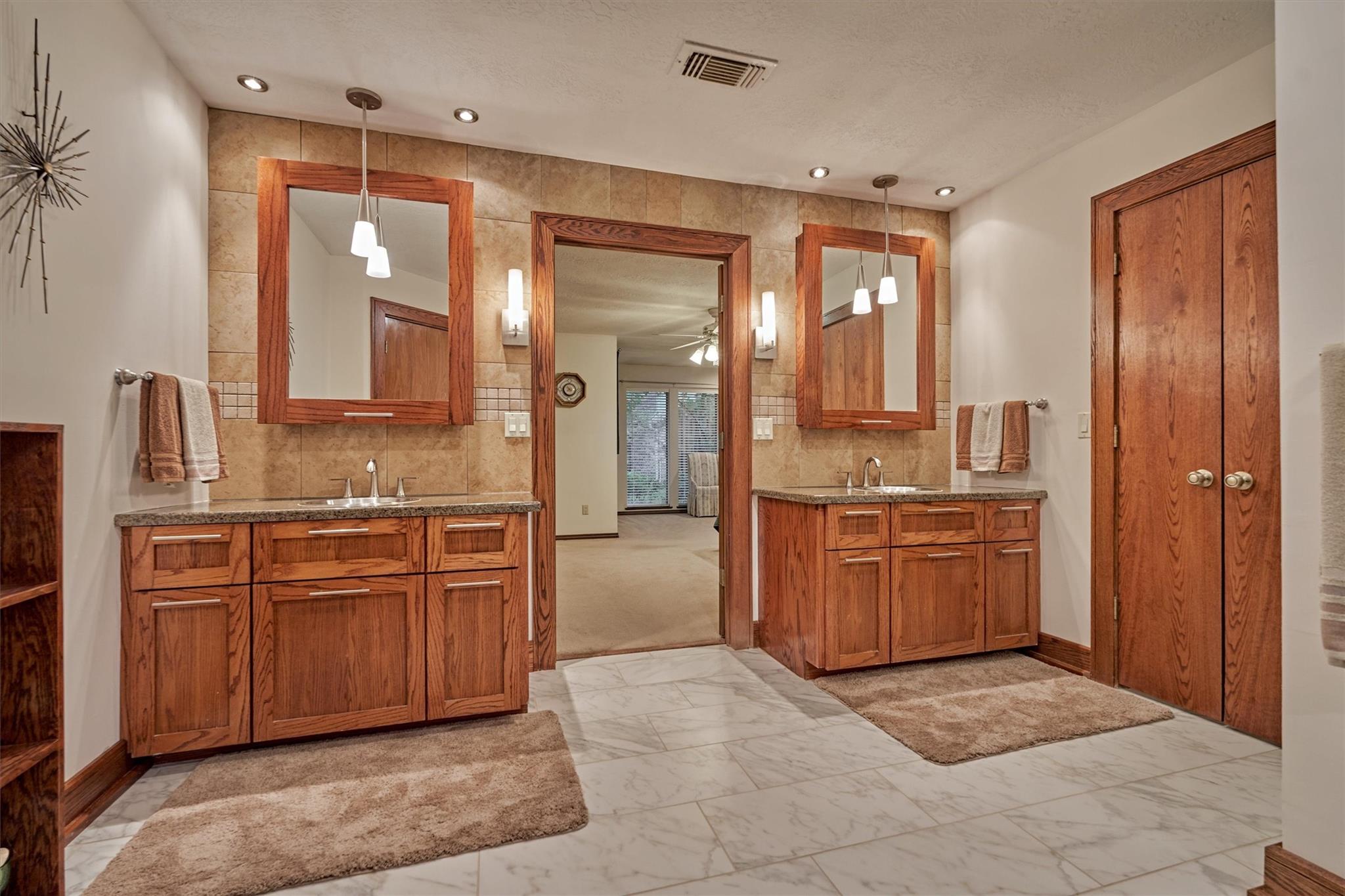 23 Indian Clover Drive