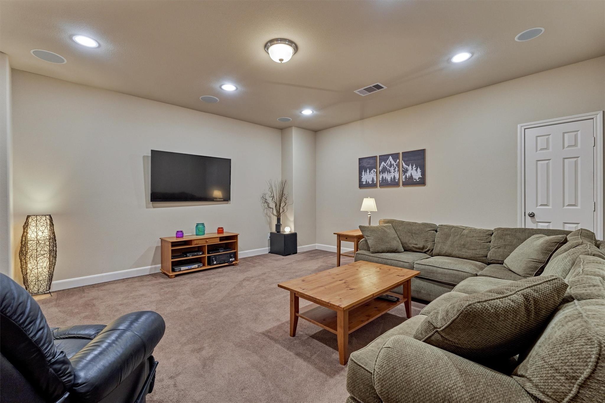 18 Shire Glen Place