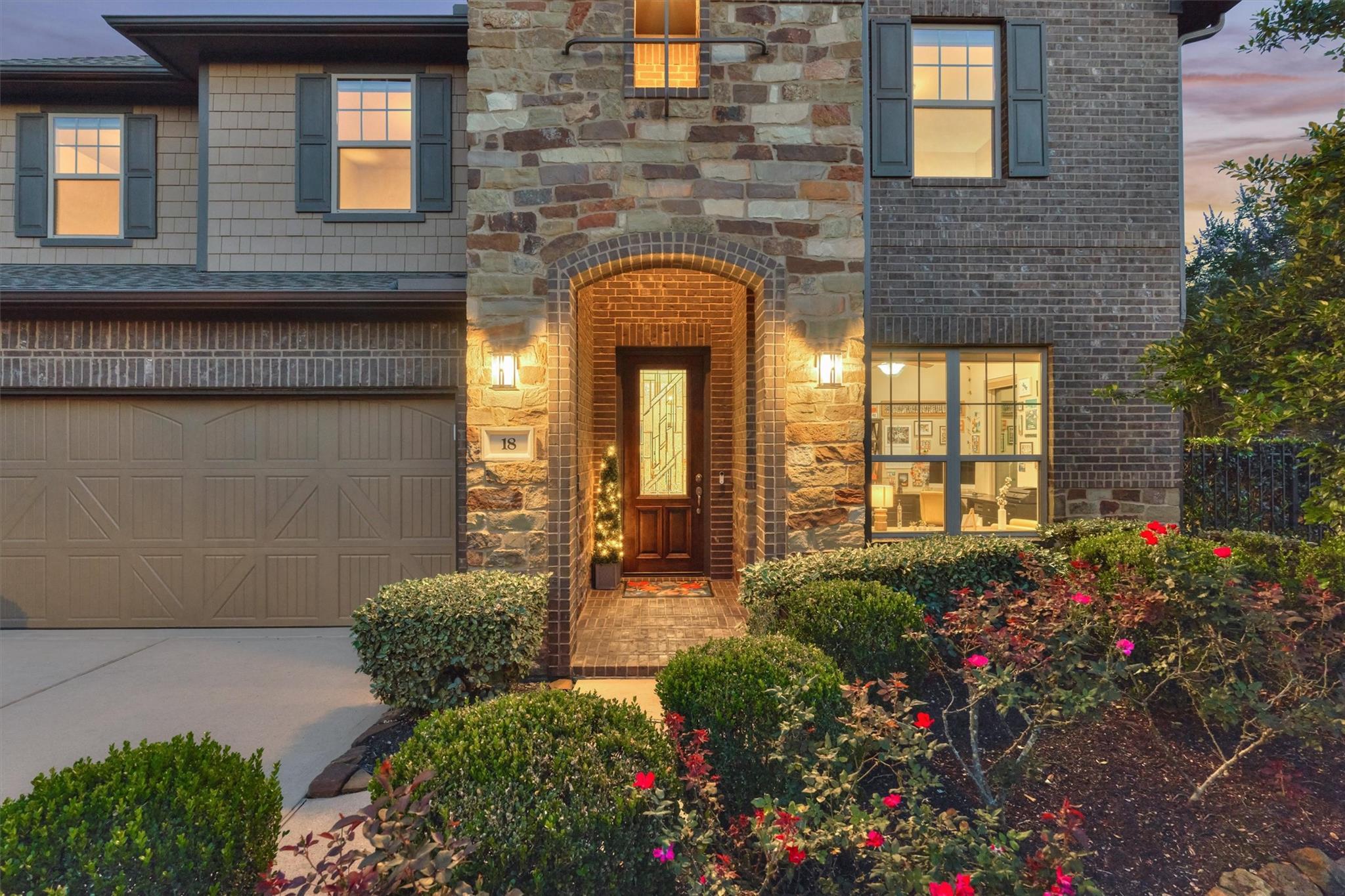 18 Shire Glen Place