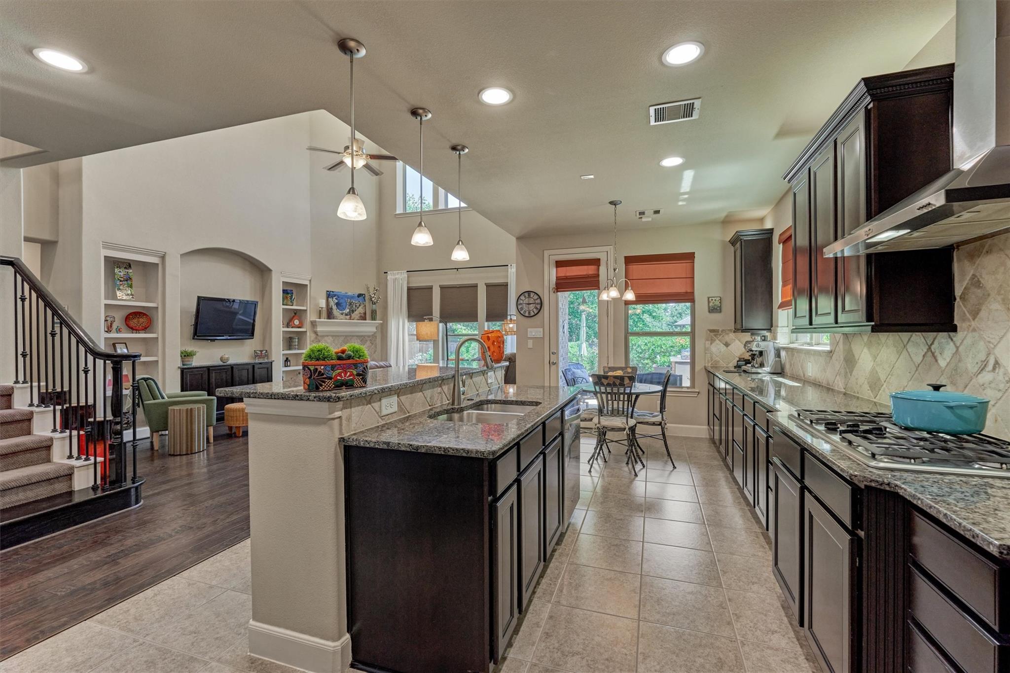 18 Shire Glen Place