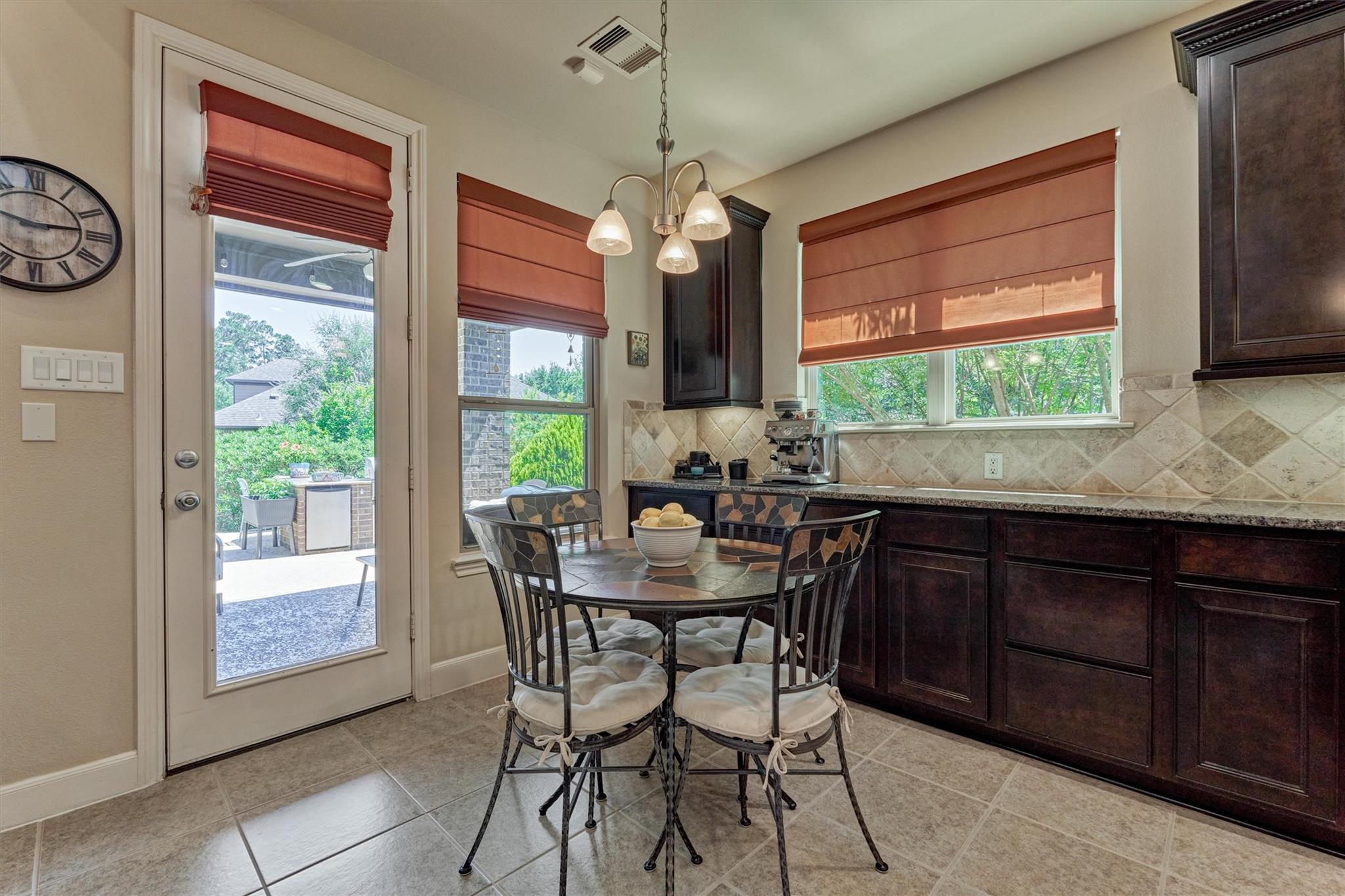 18 Shire Glen Place