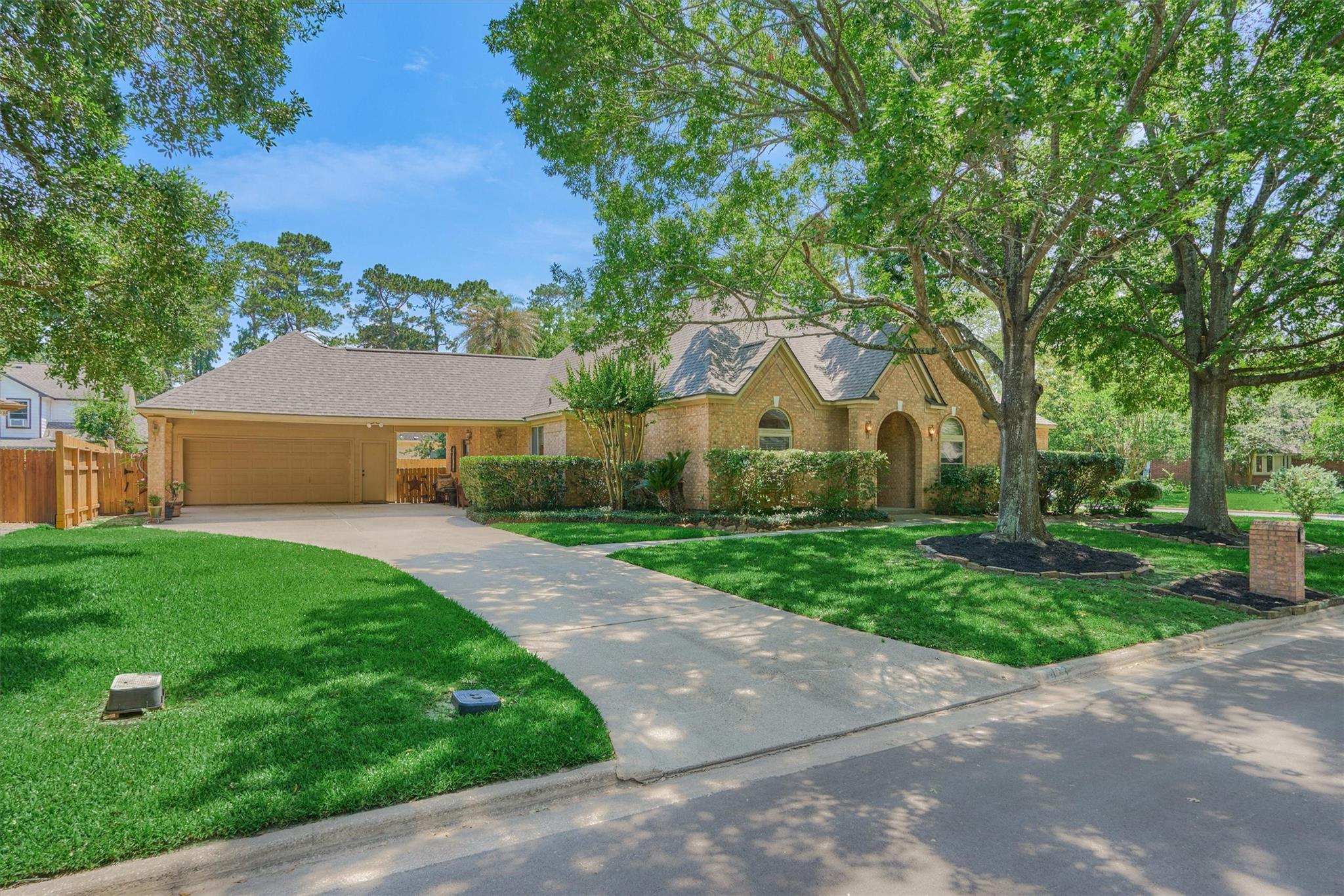 423 Pine Edge Drive