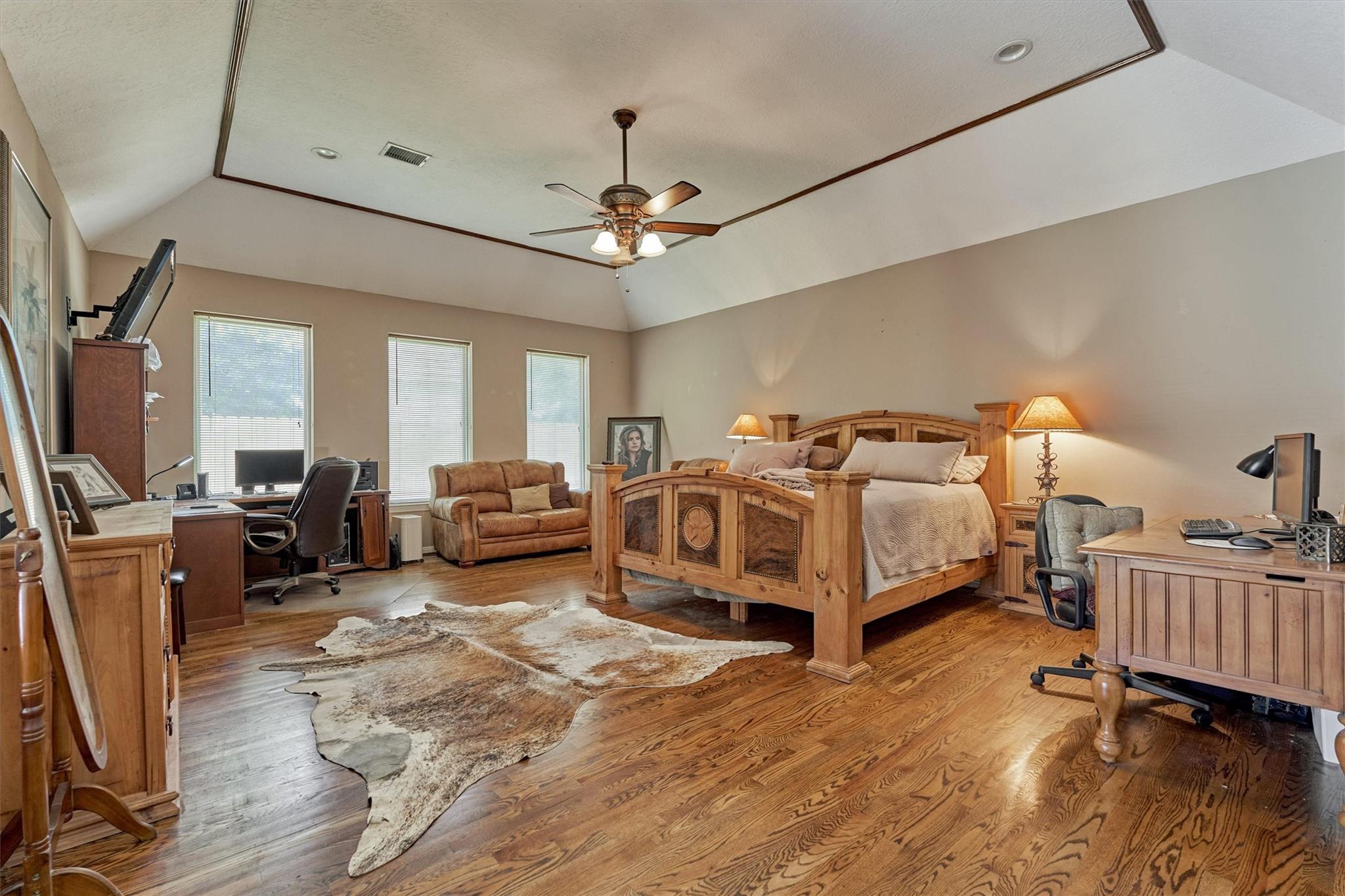 423 Pine Edge Drive