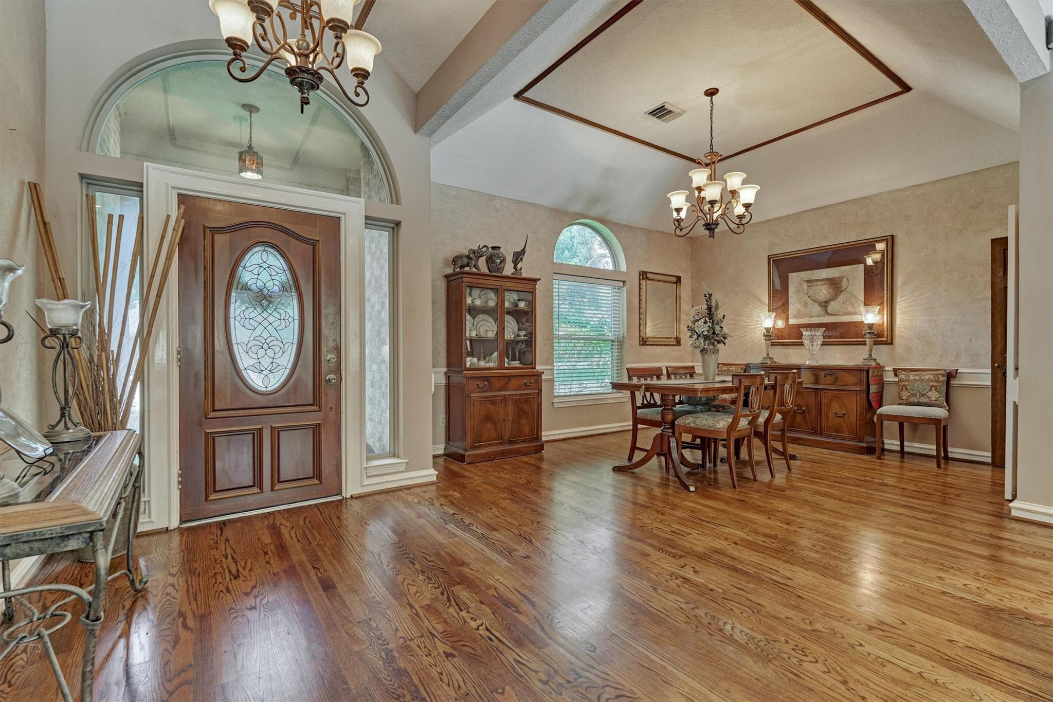 423 Pine Edge Drive