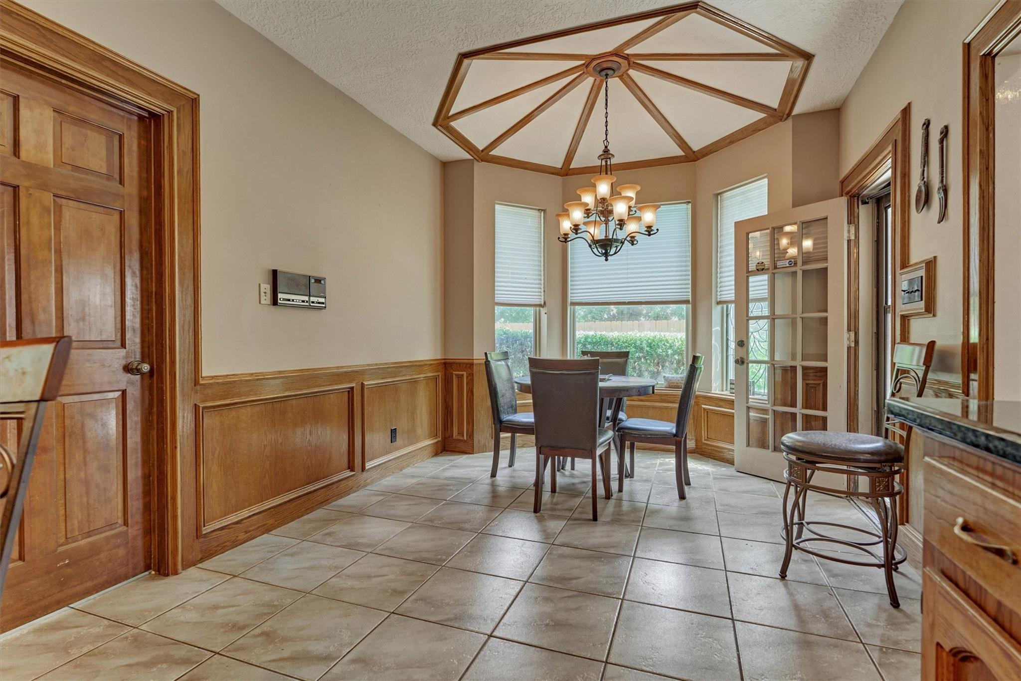 423 Pine Edge Drive