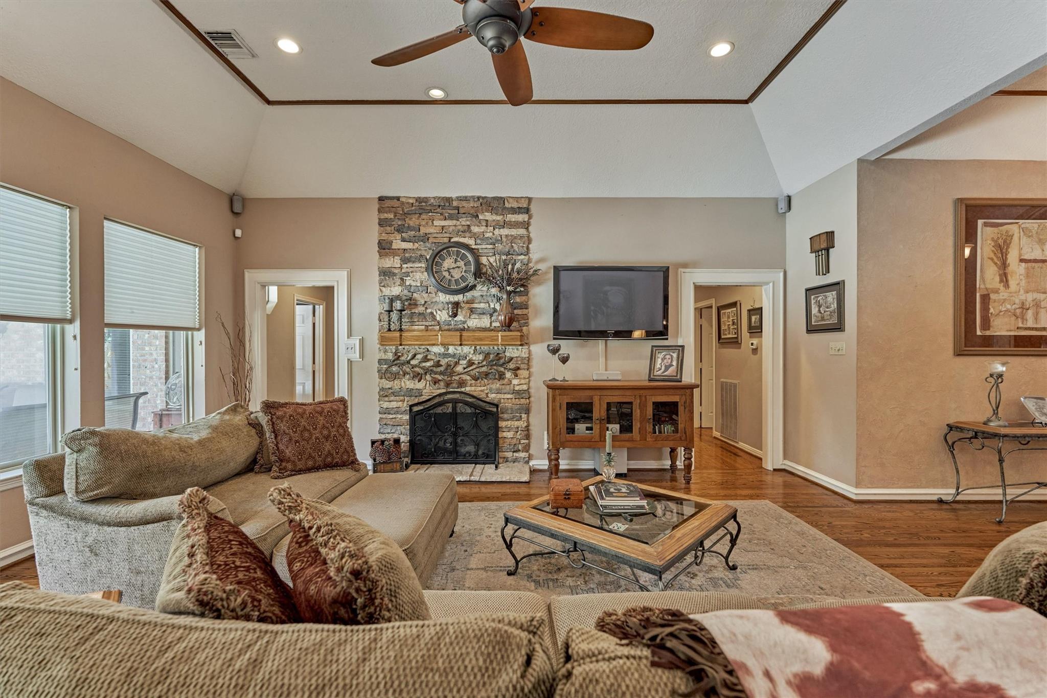 423 Pine Edge Drive