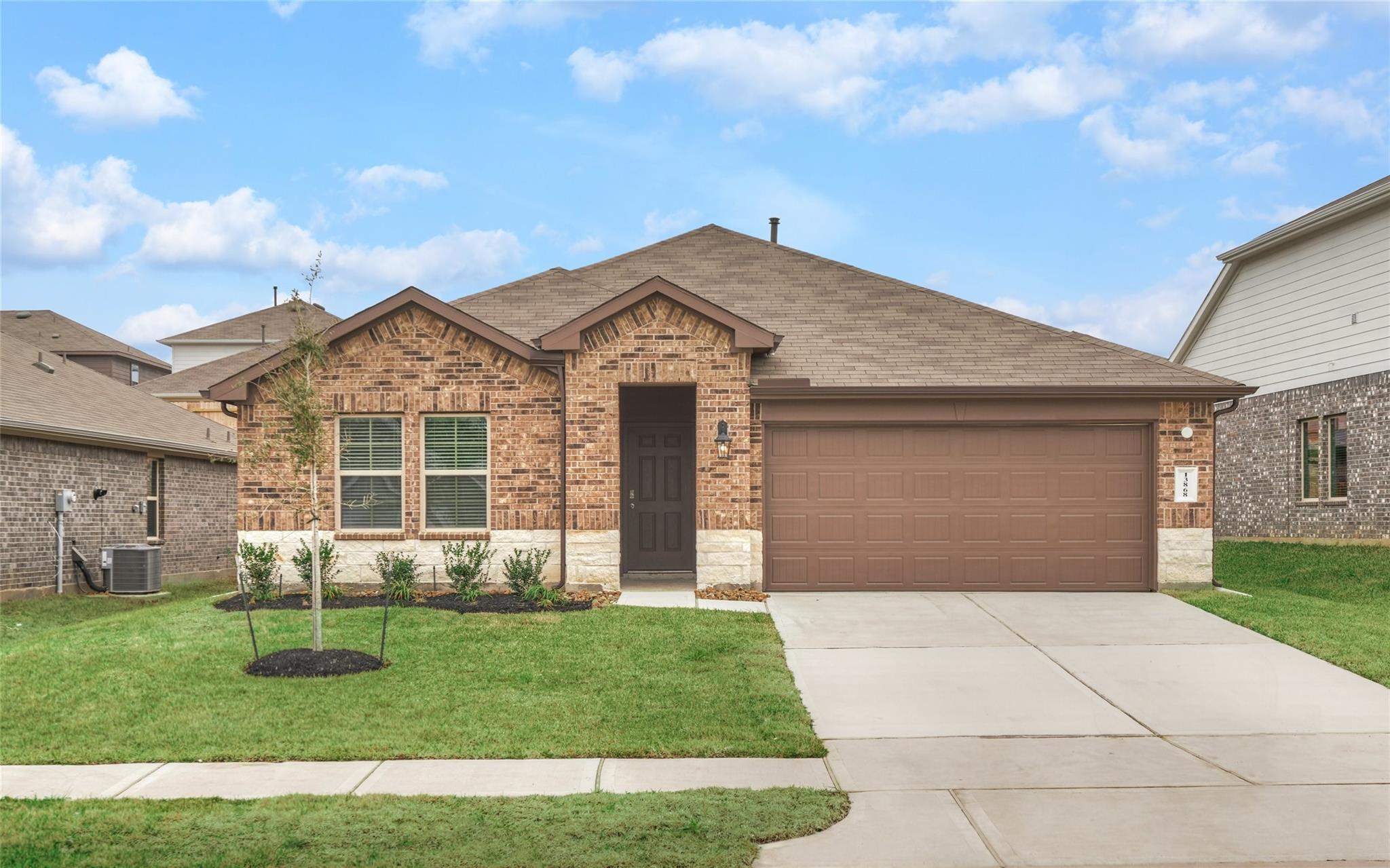 13868 Rock Island Trail