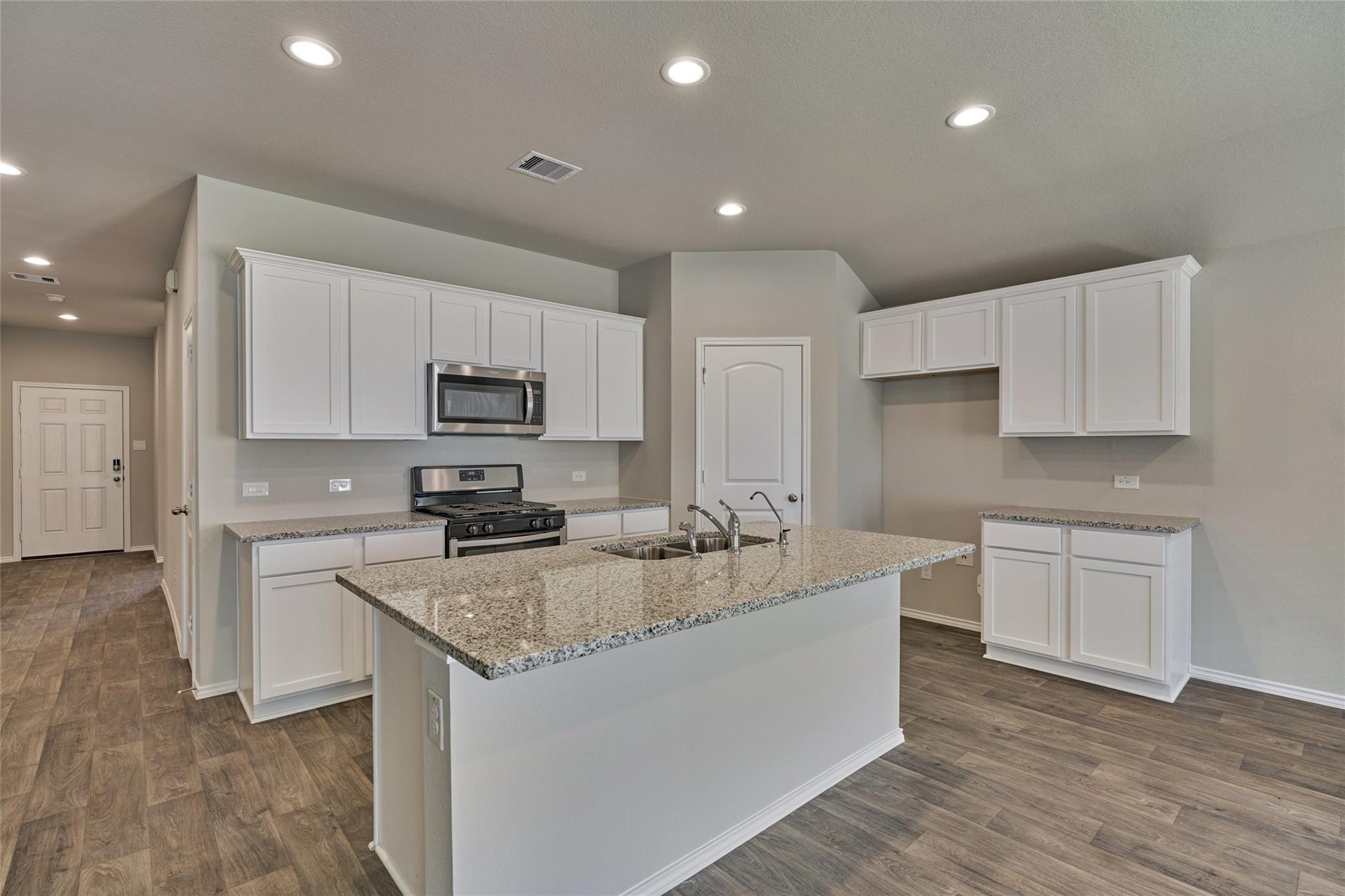 13868 Rock Island Trail