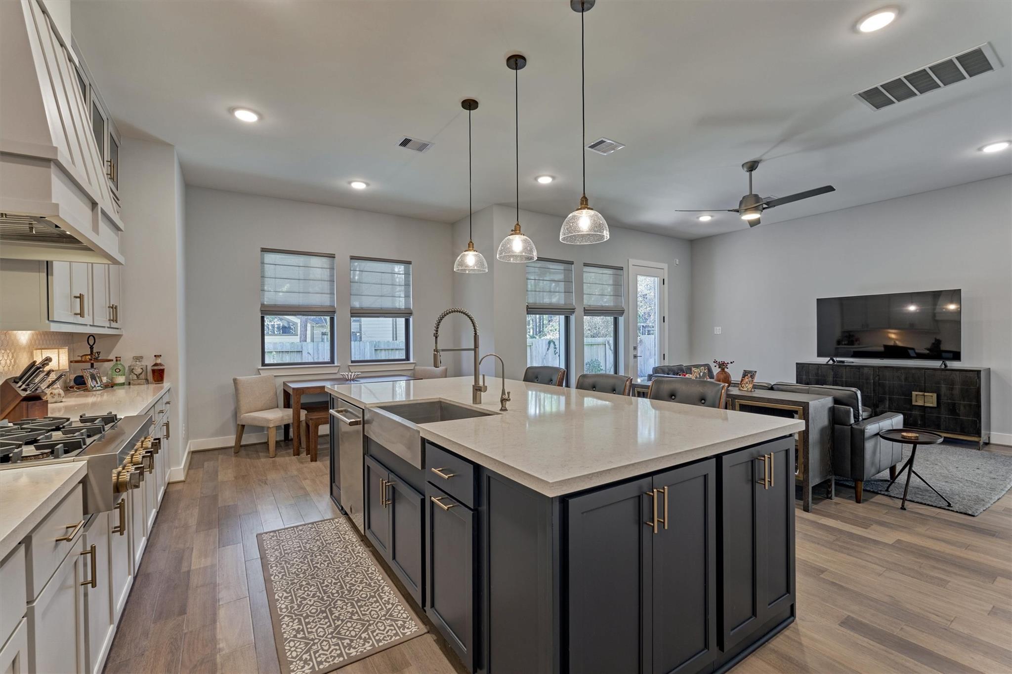 2 Honeycomb Ridge Place