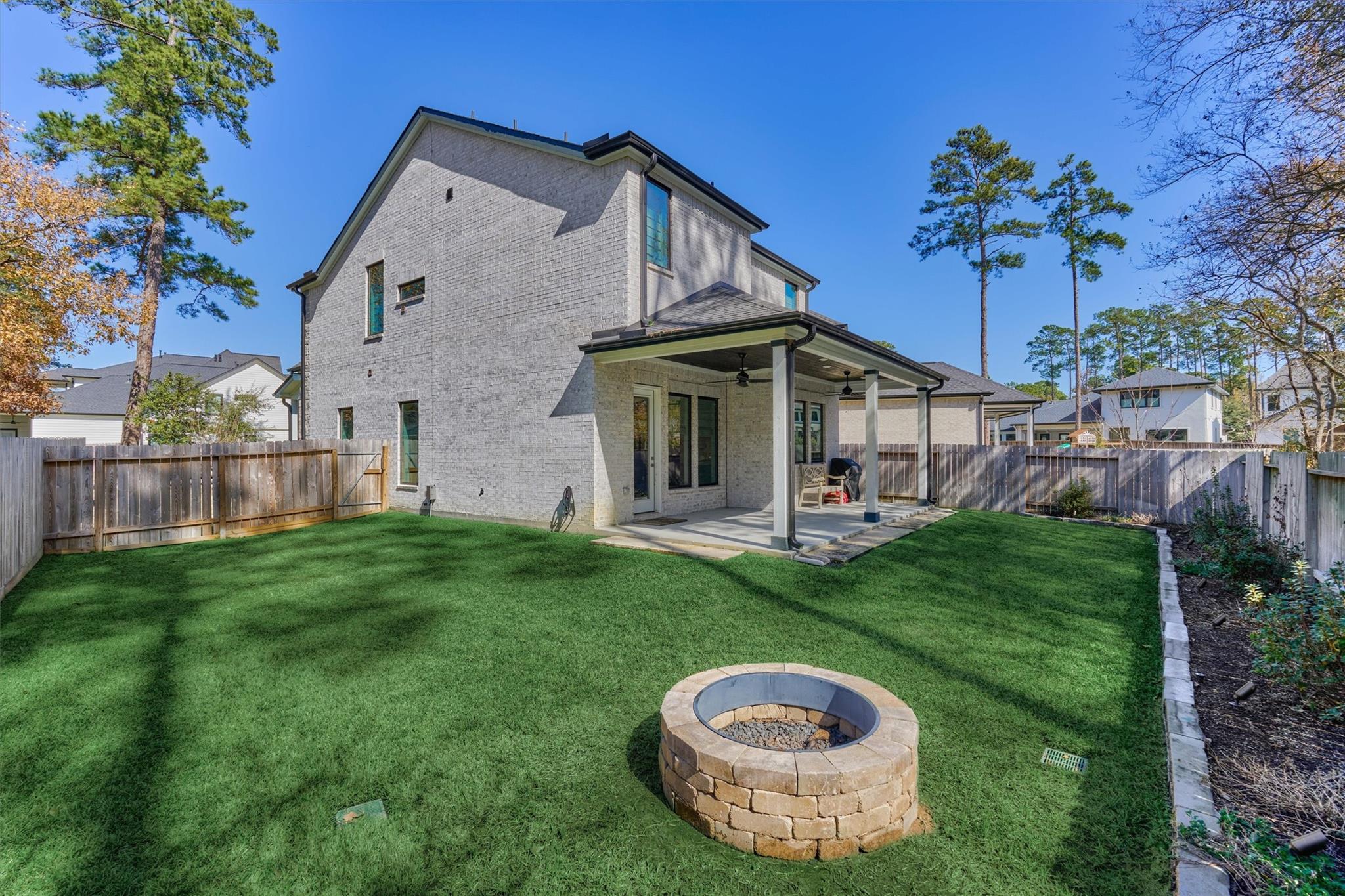 2 Honeycomb Ridge Place