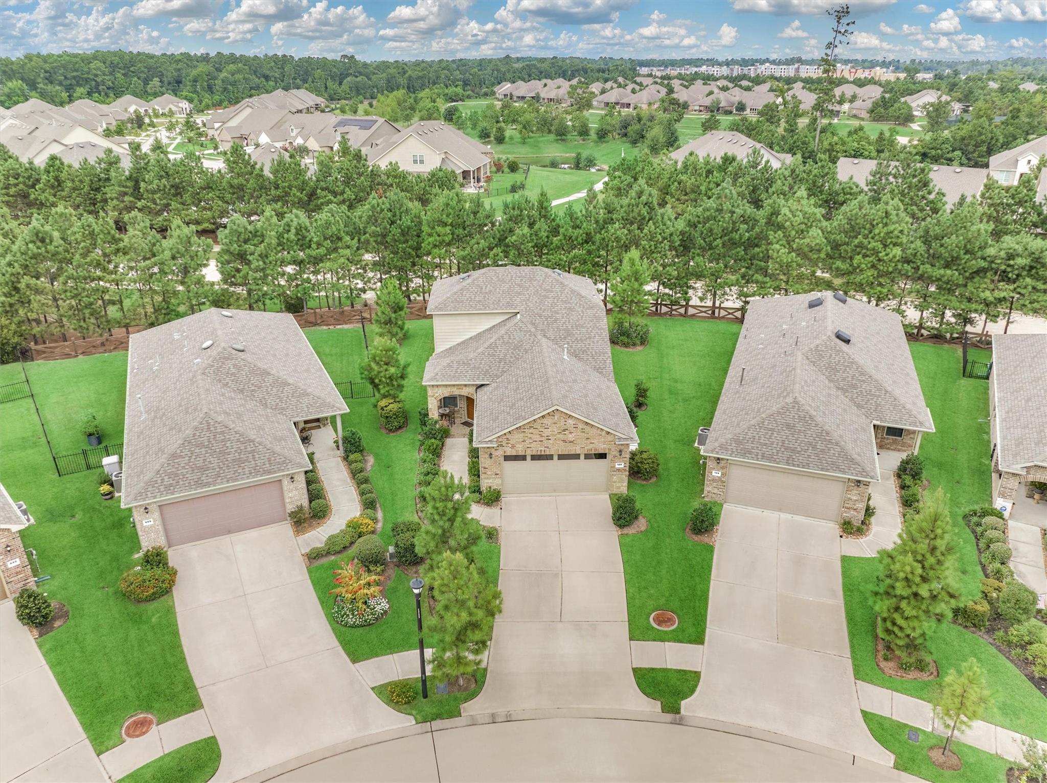 128 Caspian Way