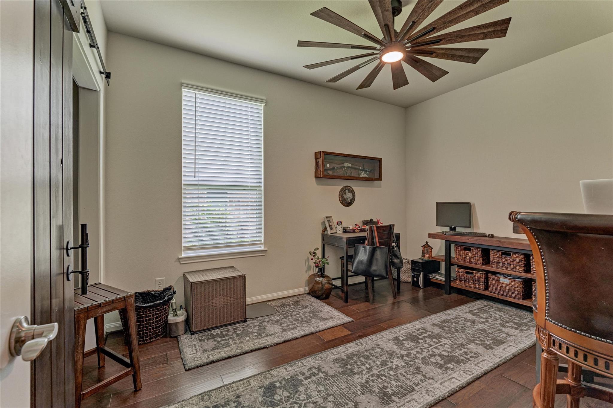128 Caspian Way