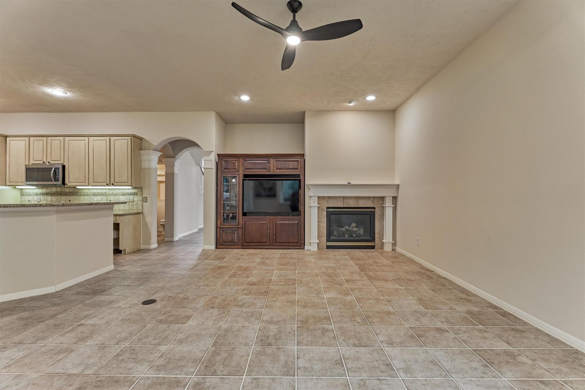 6615 Haughton Drive