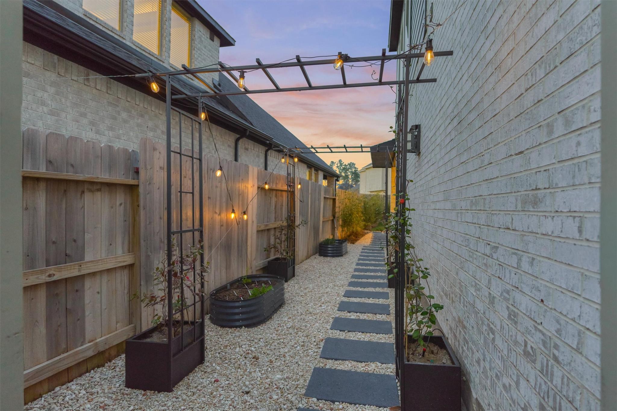 15230 Tree Swallow Court