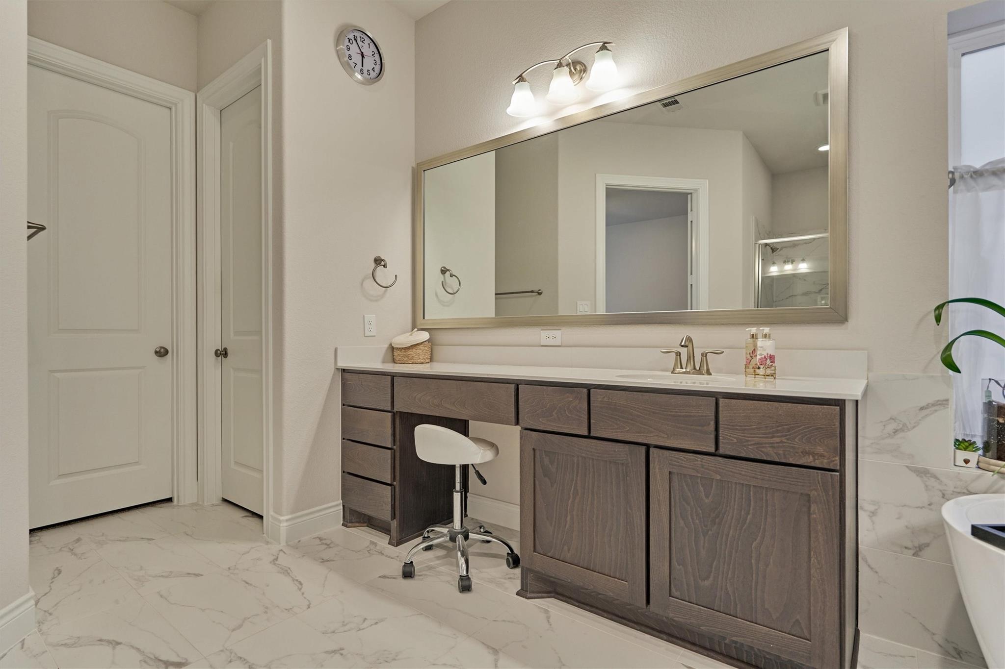 15230 Tree Swallow Court