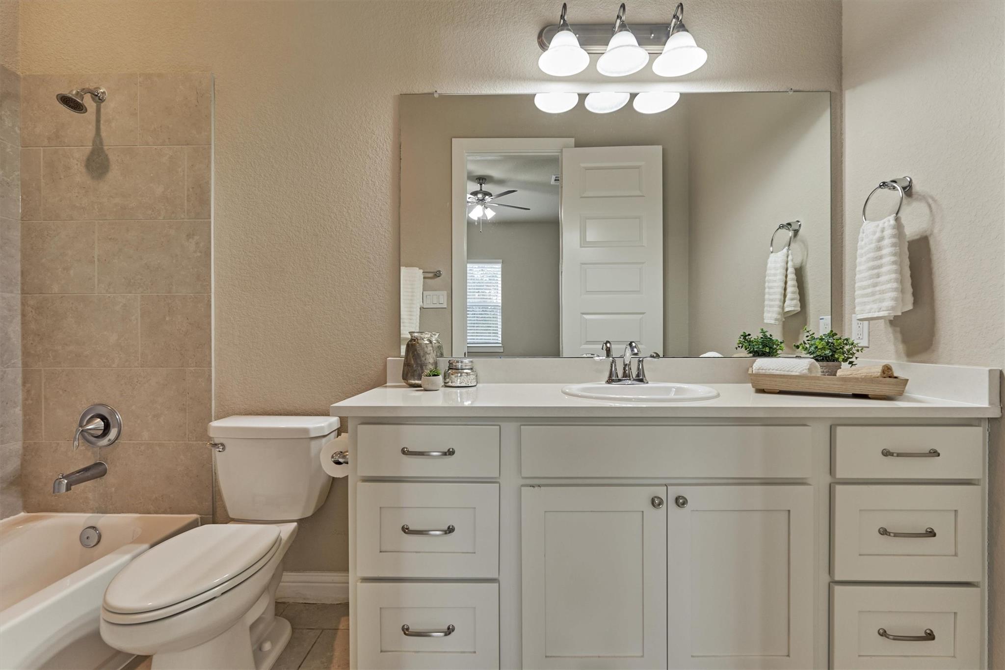 2101 Pale Star Court