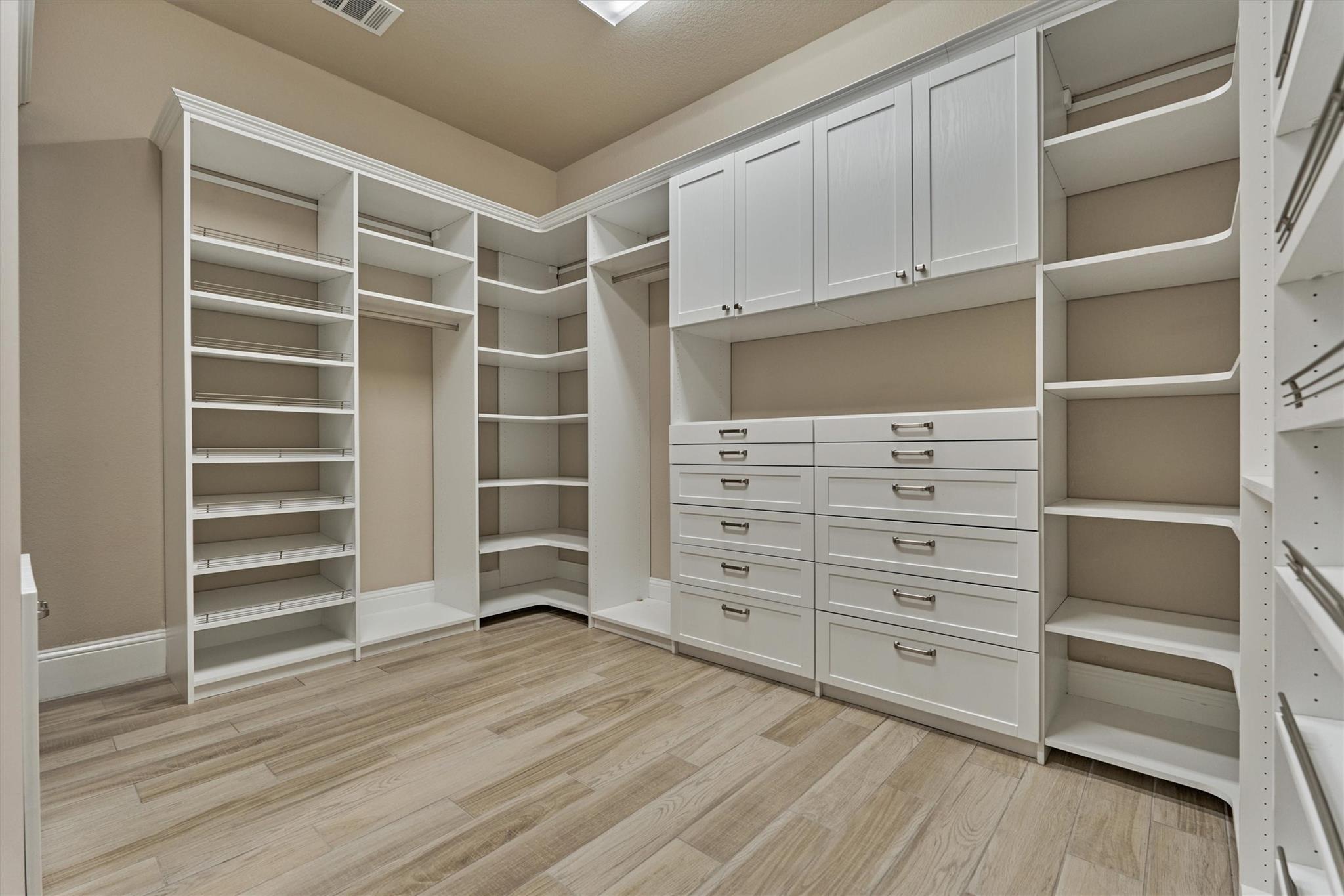 2101 Pale Star Court