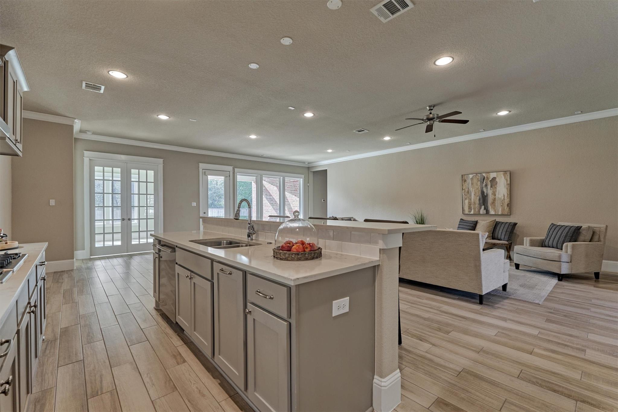 2101 Pale Star Court