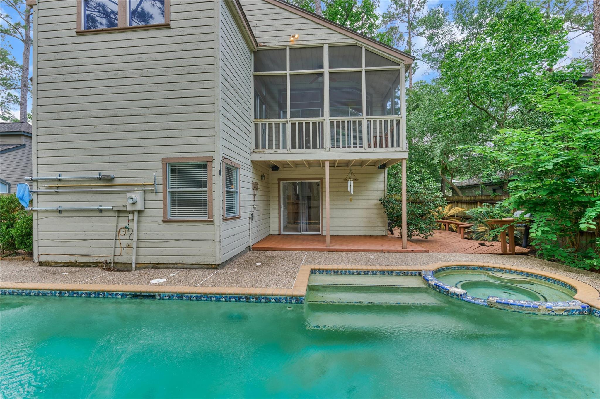 30 Shallow Pond Place