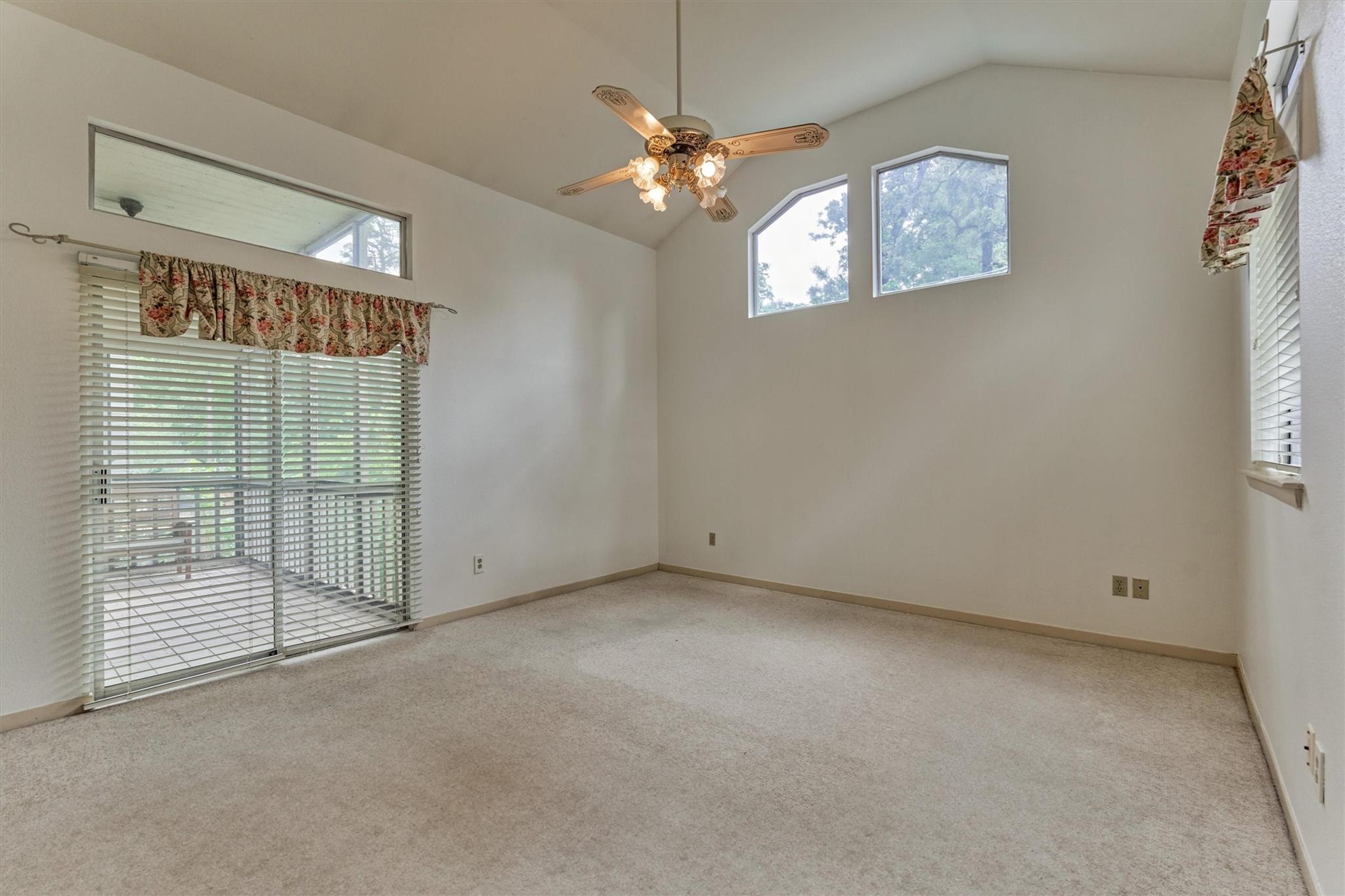30 Shallow Pond Place