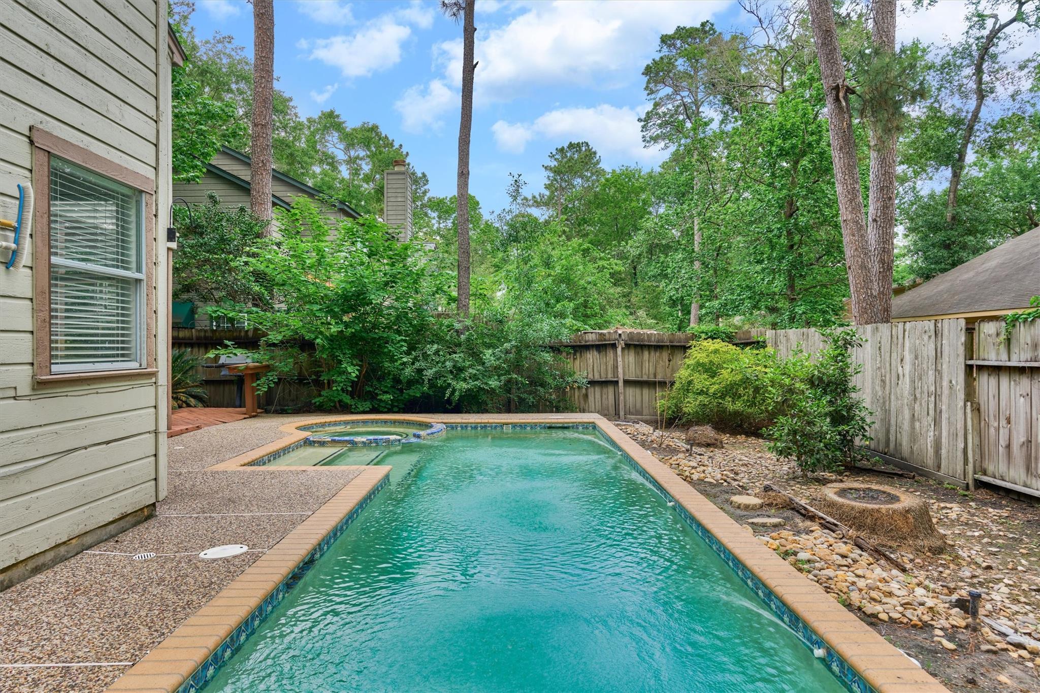 30 Shallow Pond Place