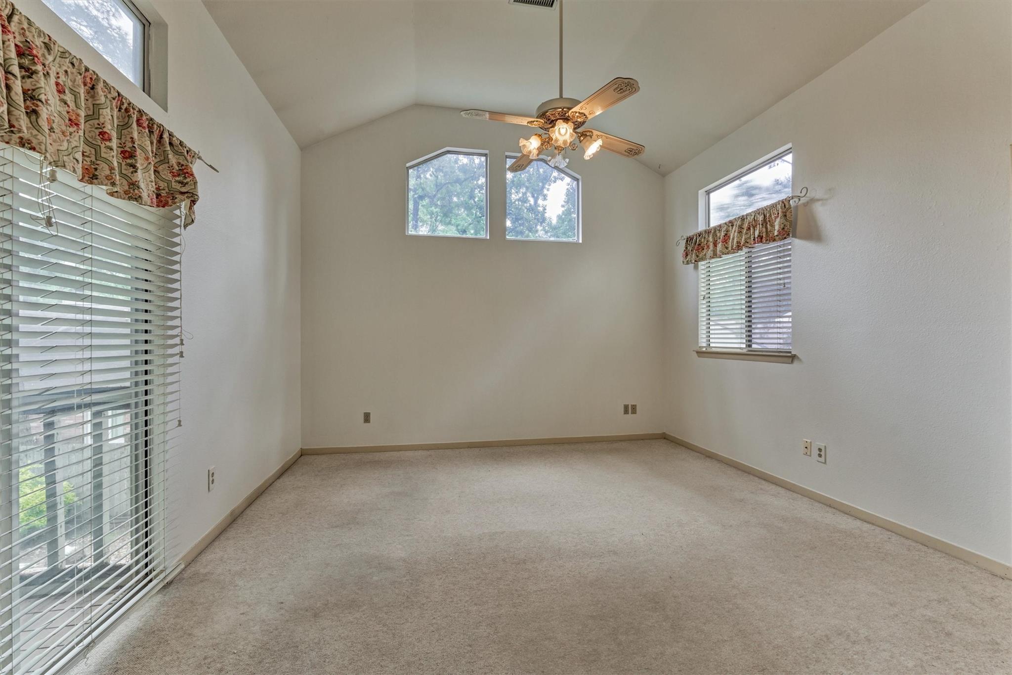 30 Shallow Pond Place