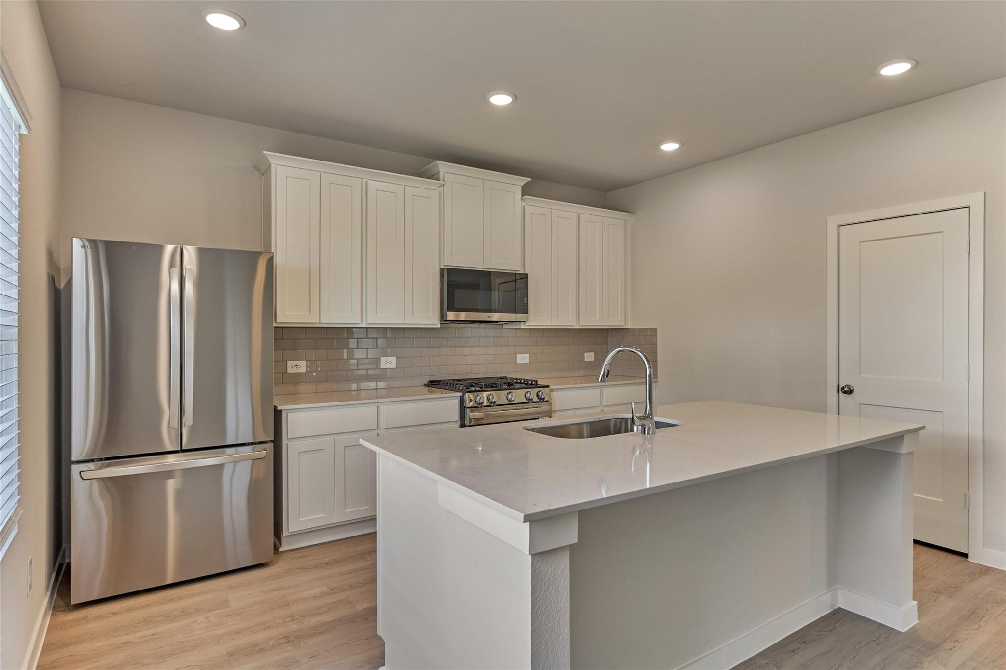 7727 Bergamot Circle