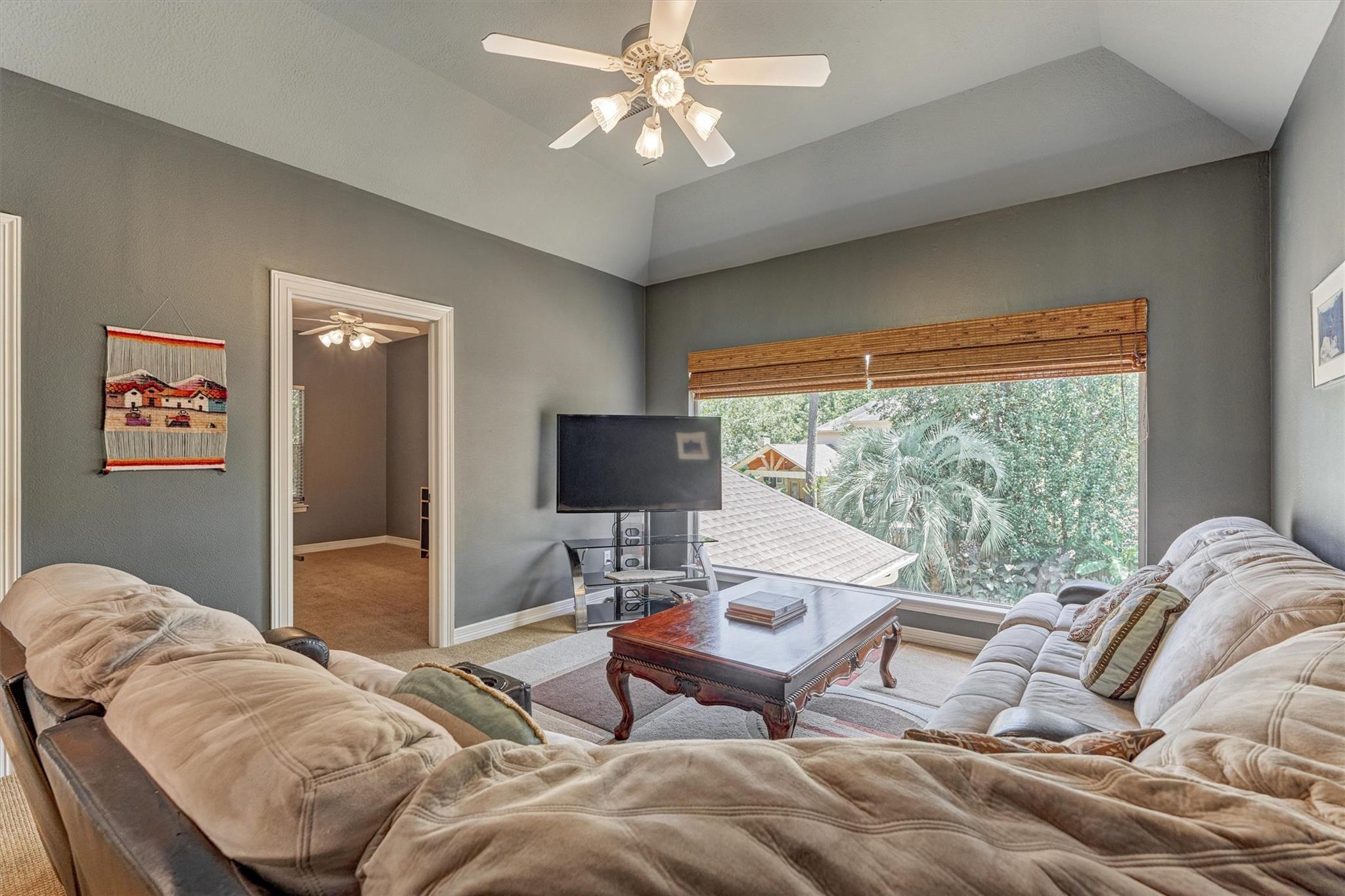 7 Clarion Ridge