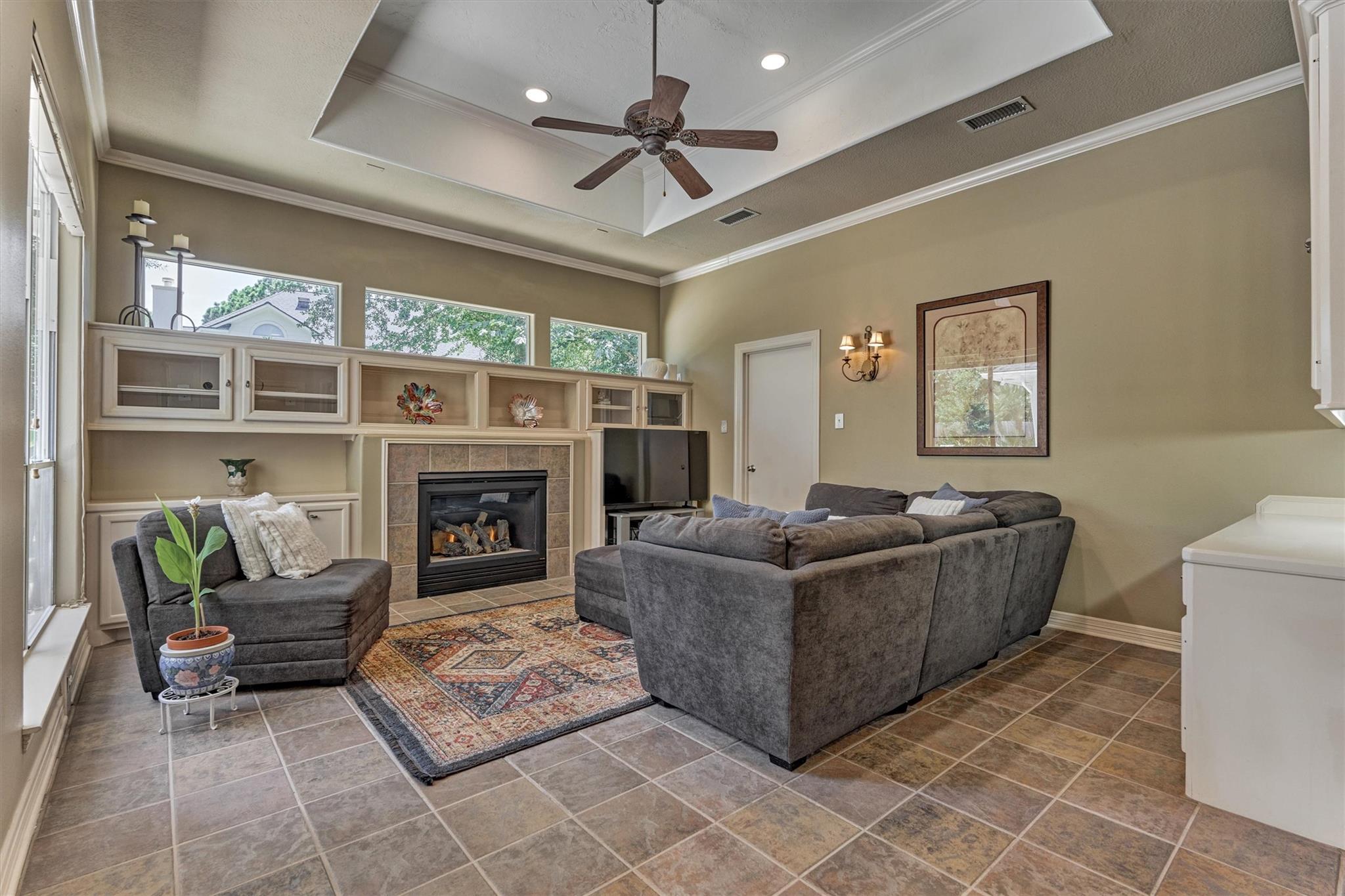 7 Clarion Ridge