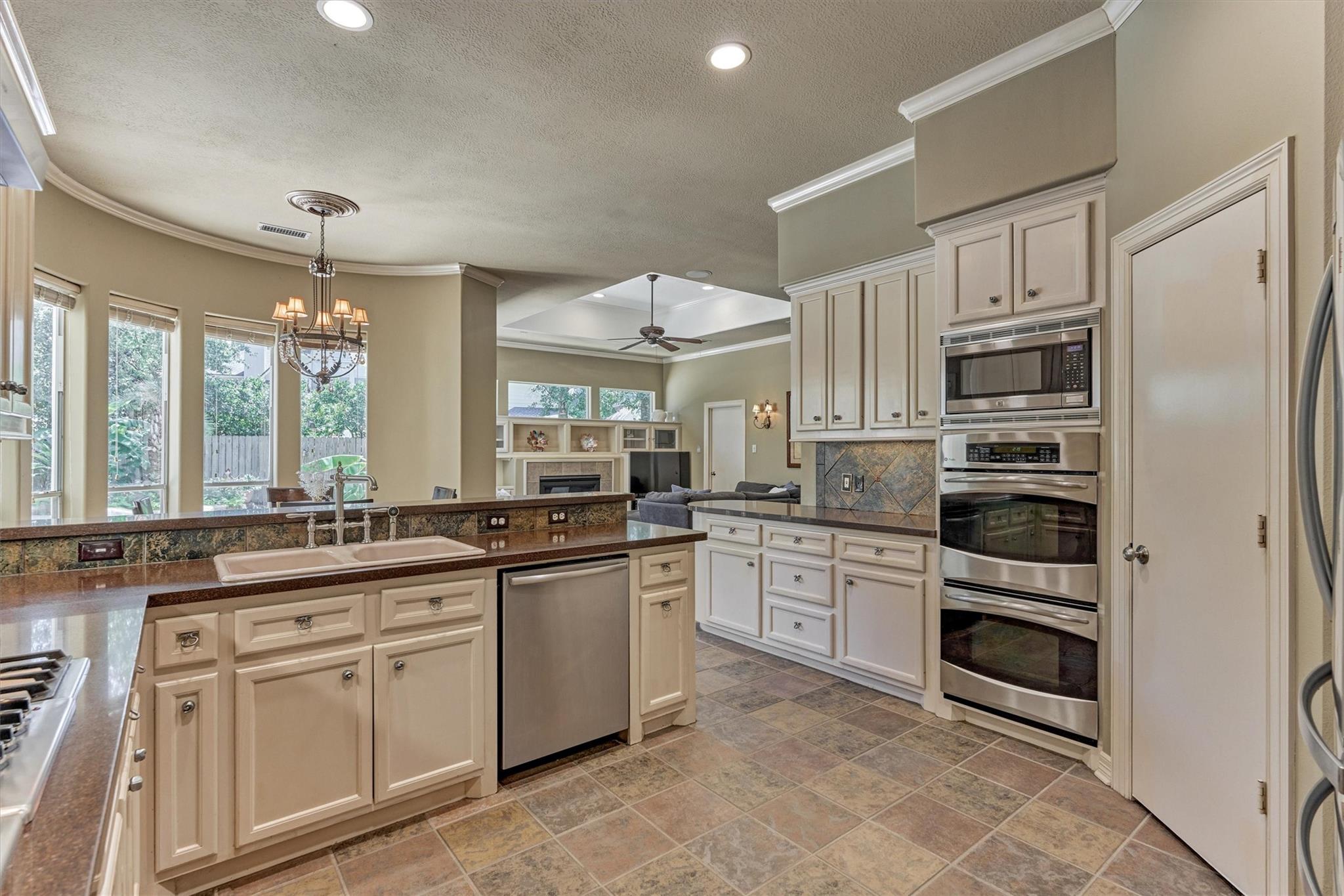 7 Clarion Ridge